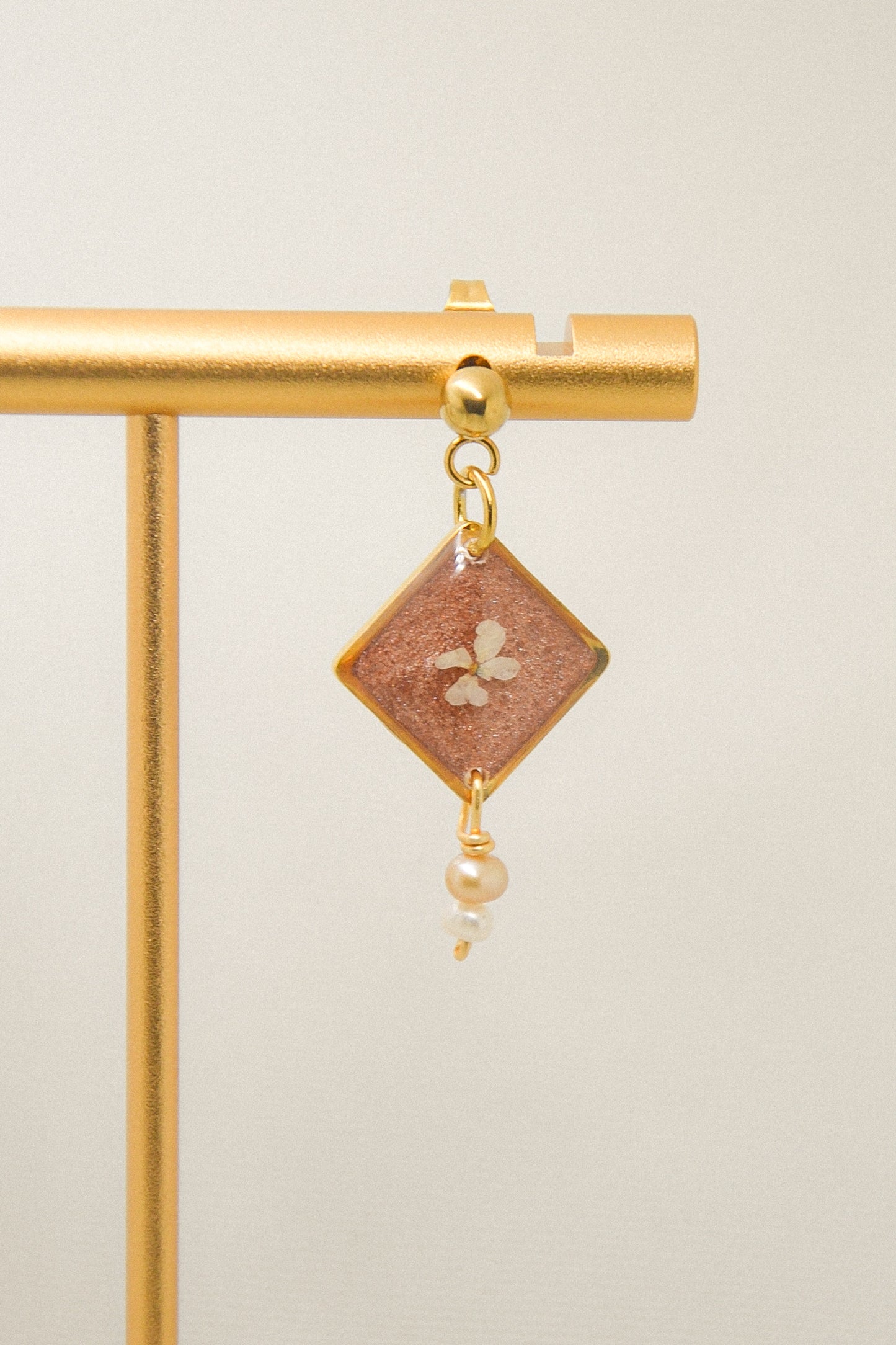 Queen Anne’s Lace & Pearl earrings