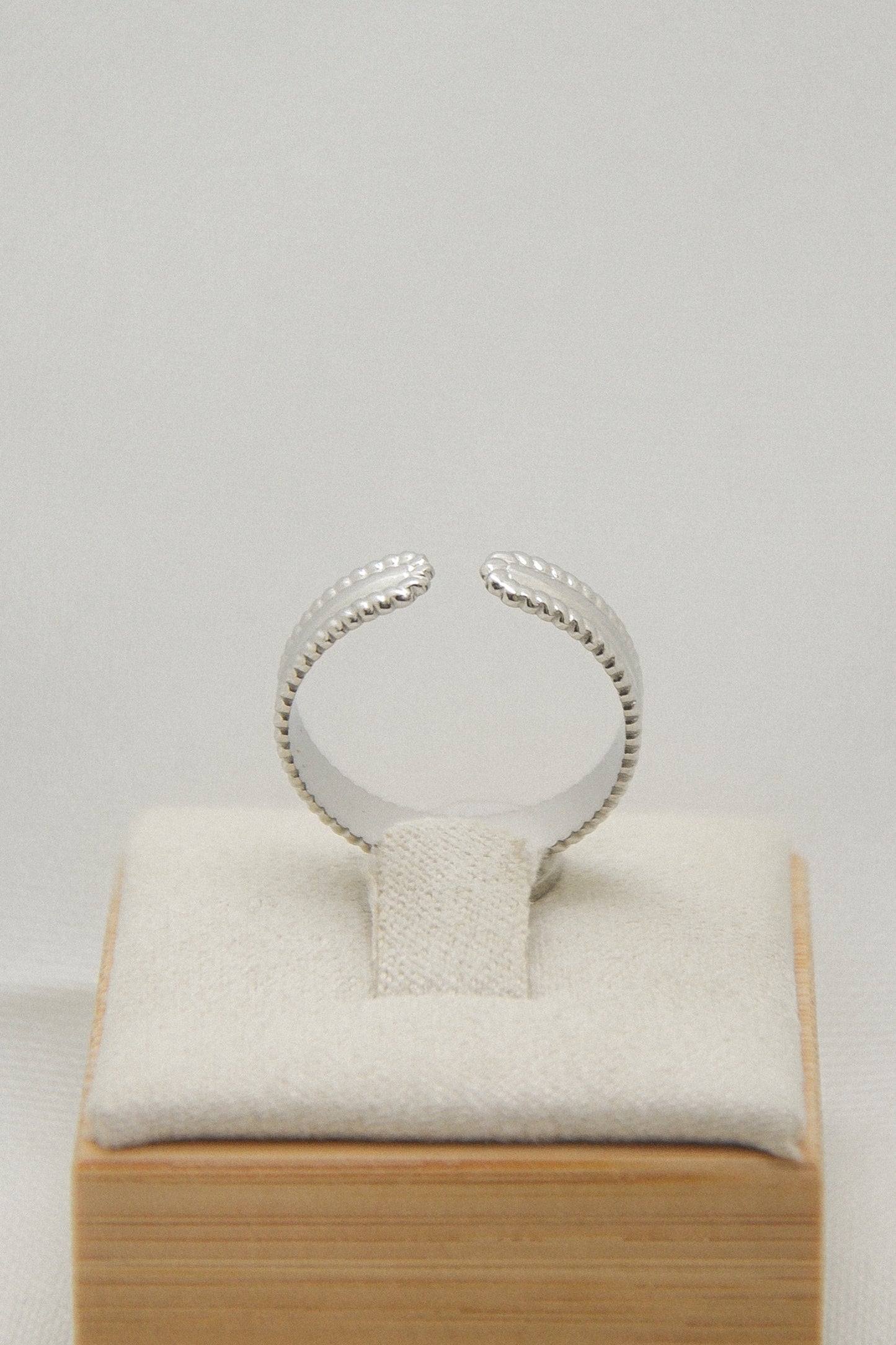Flower ring