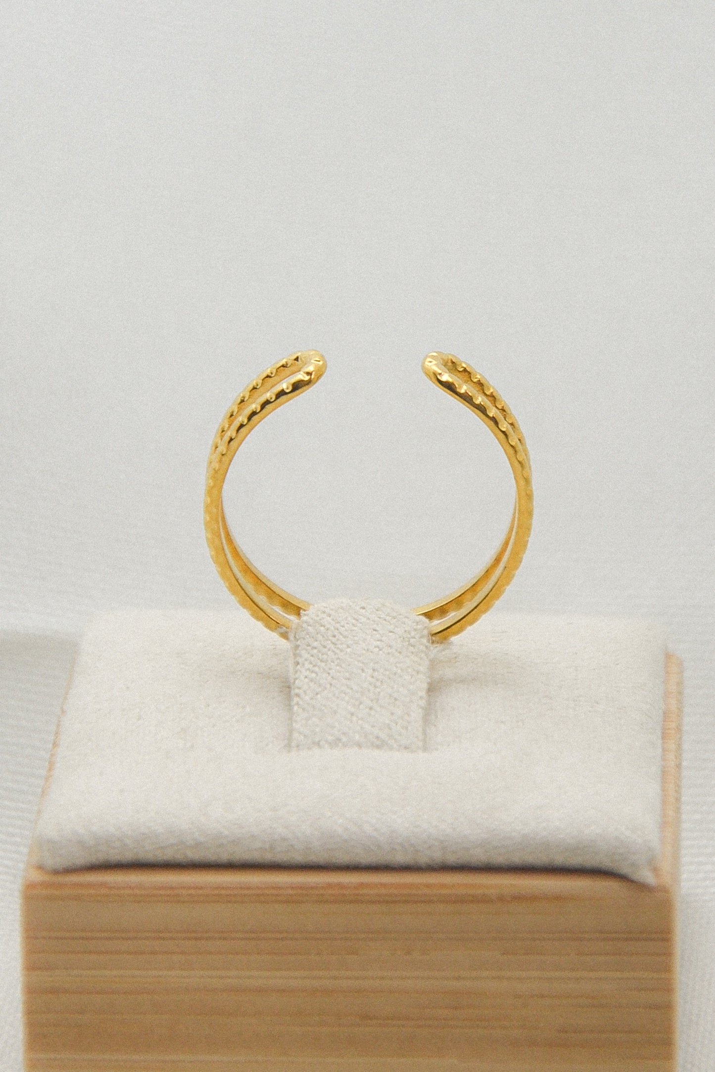 Flower ring