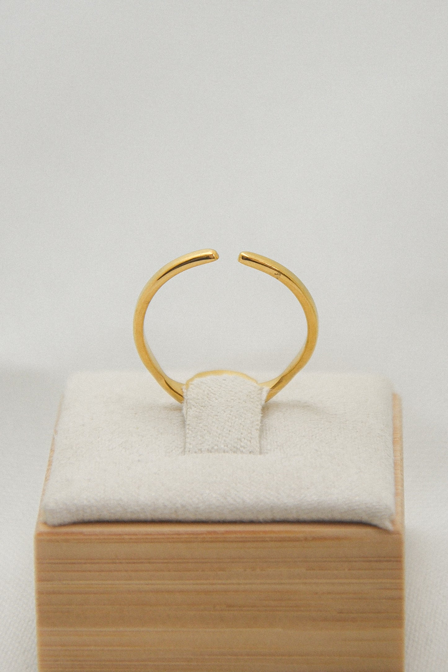 Flower ring