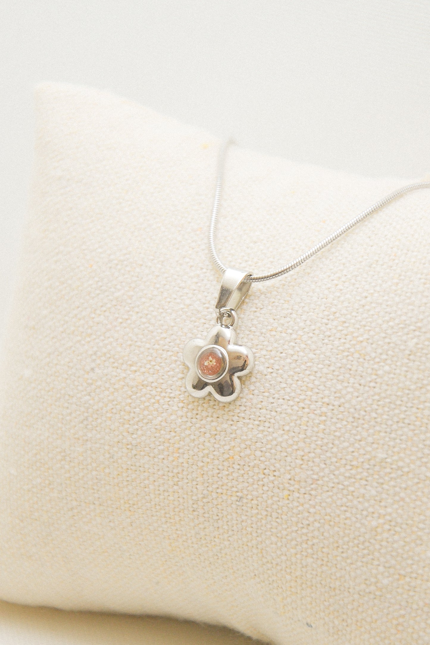 Flower necklace