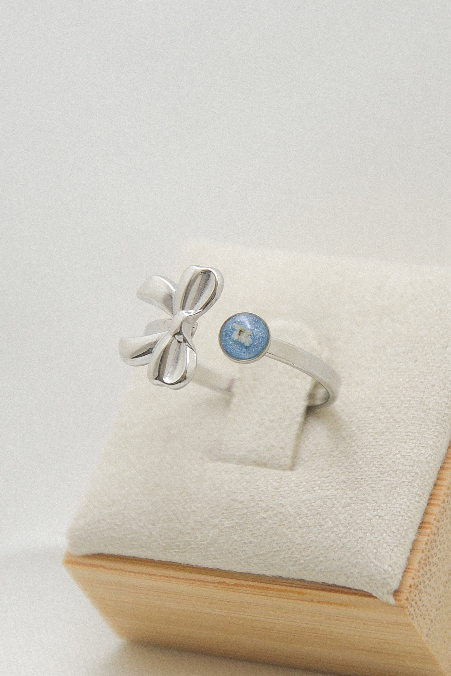 Flower ring