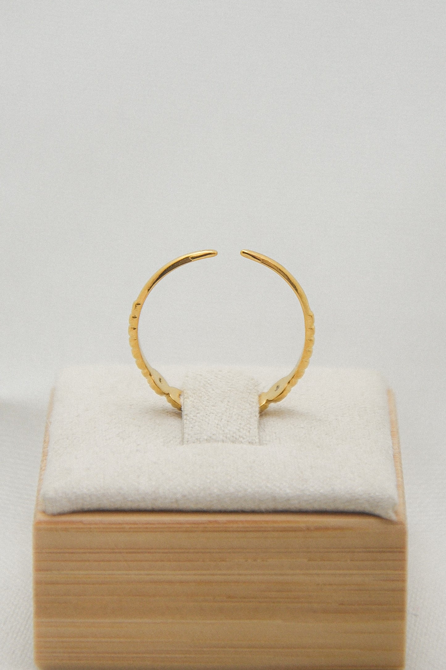 Flower ring