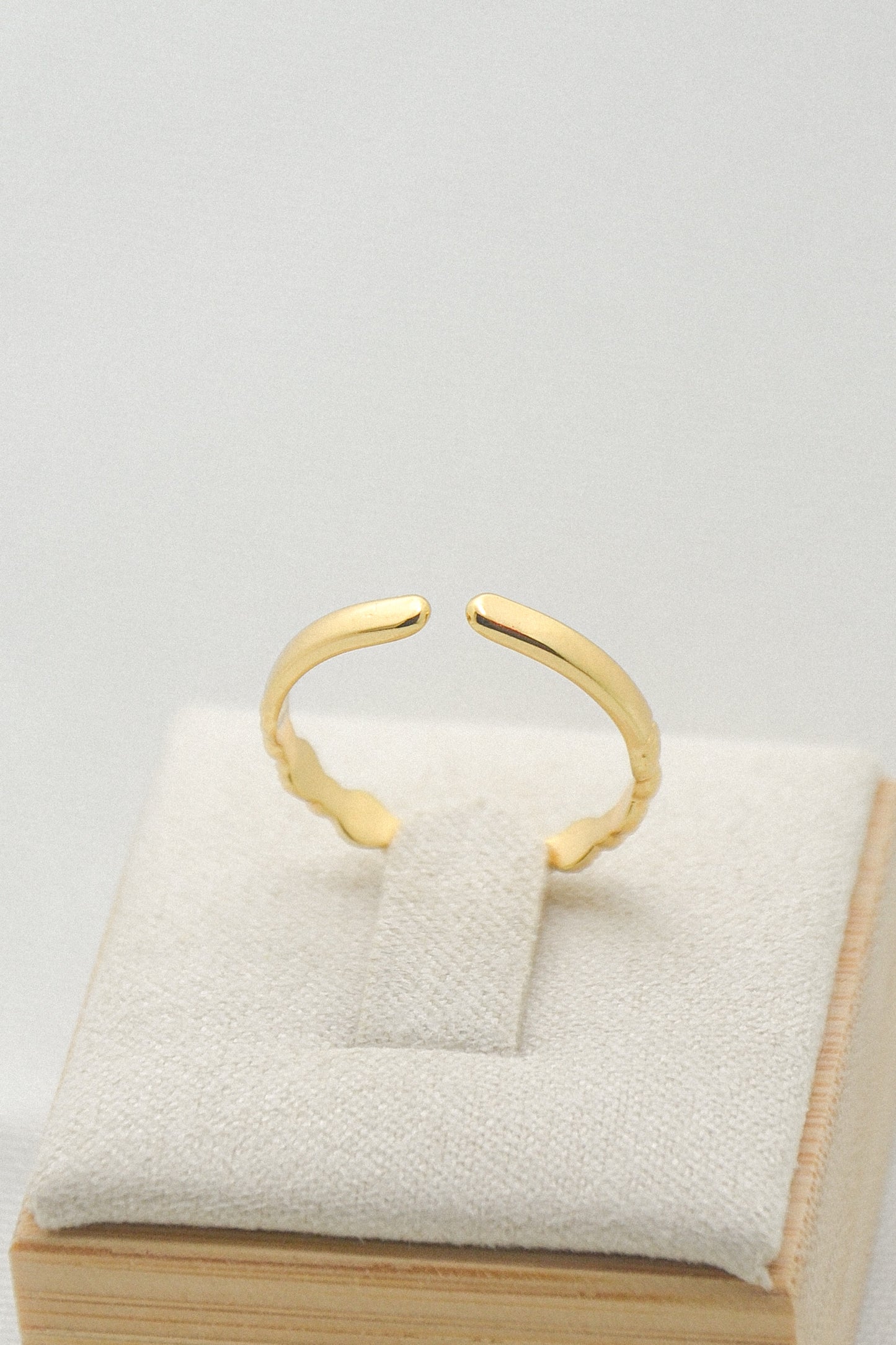 Flower ring