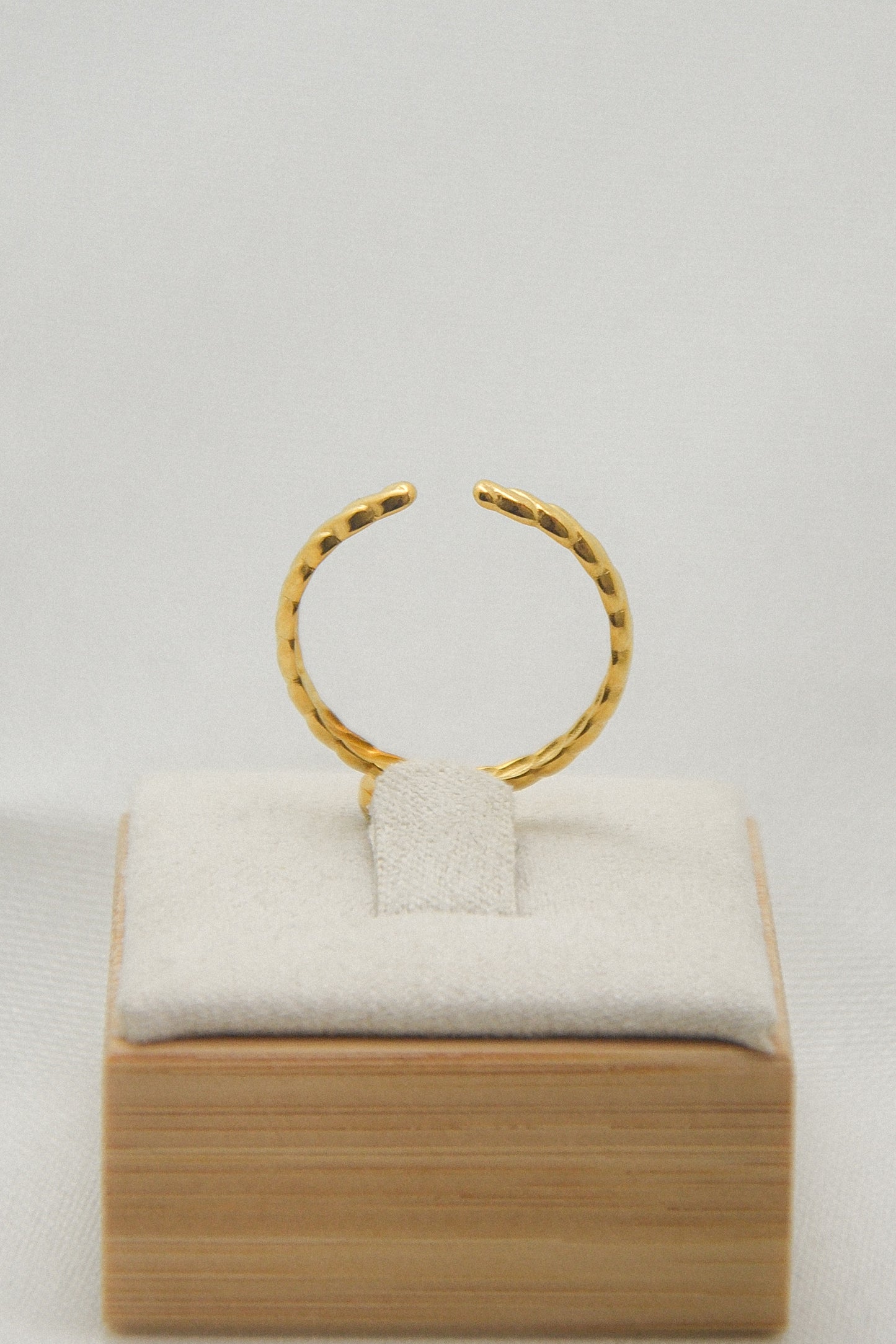 Flower ring