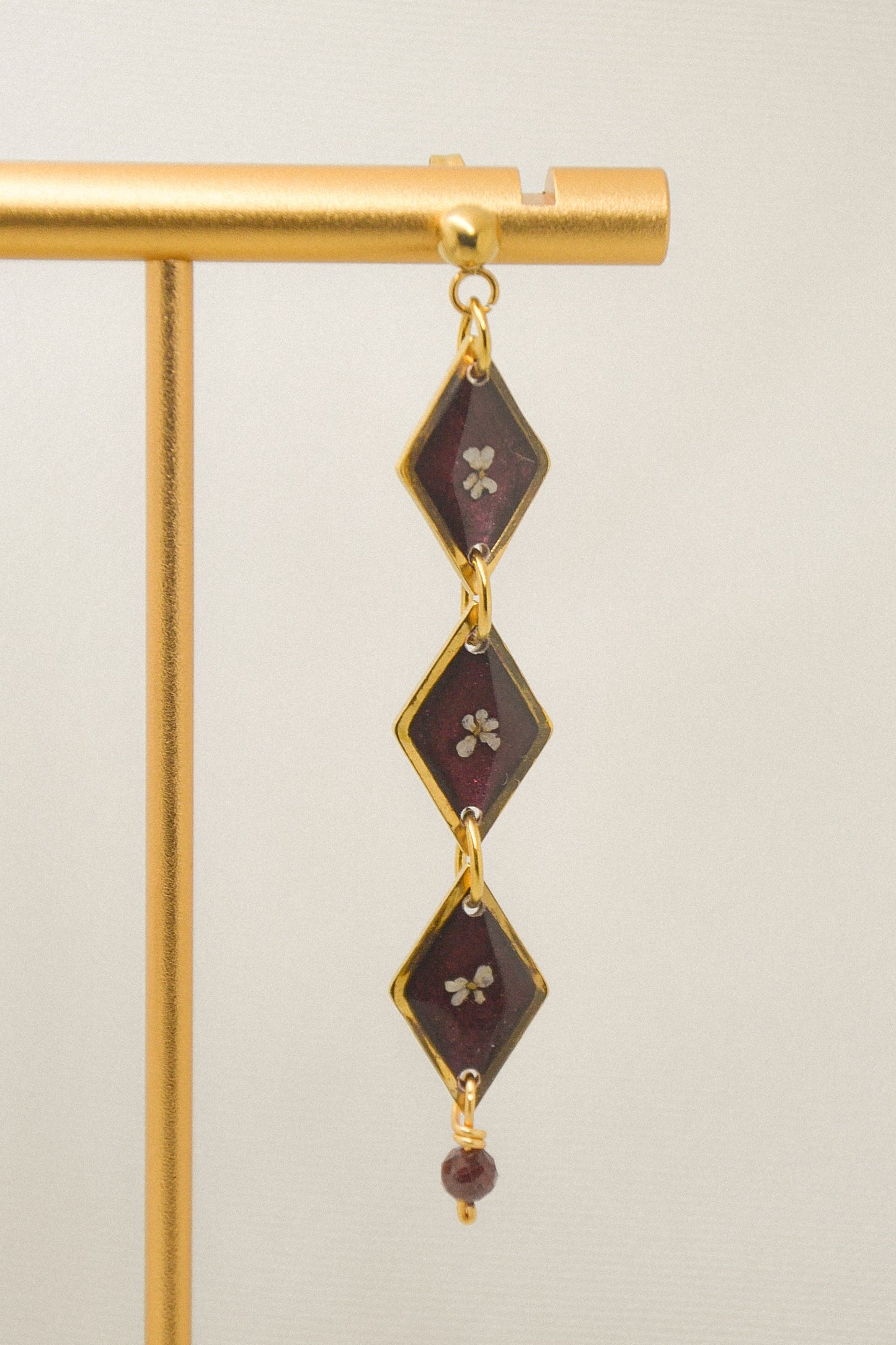 Queen Anne’s Lace & Granate earrings