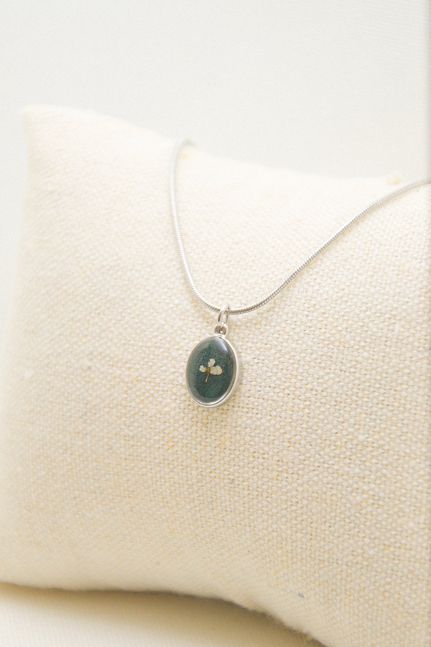 Flower necklace