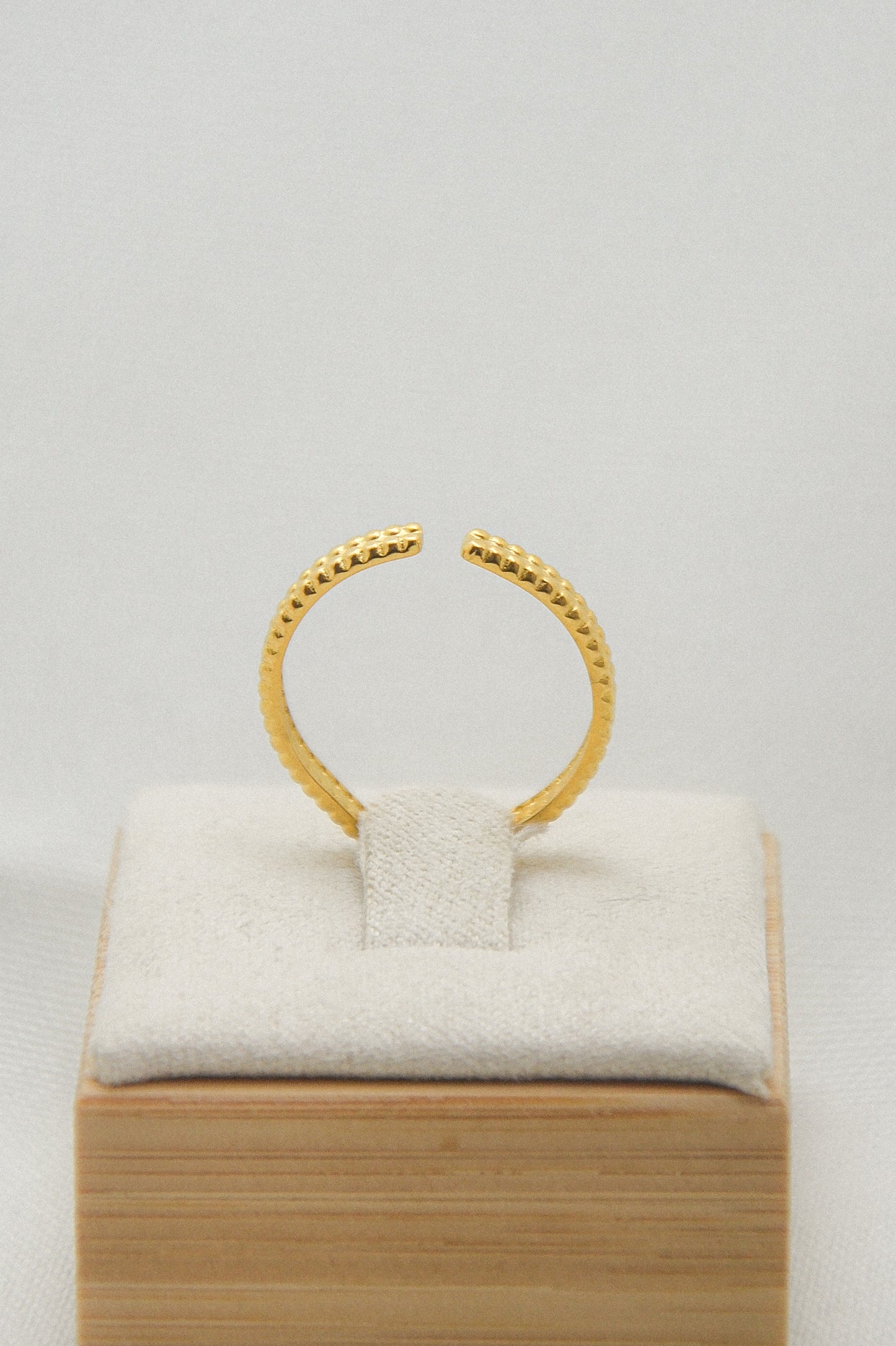 Flower ring