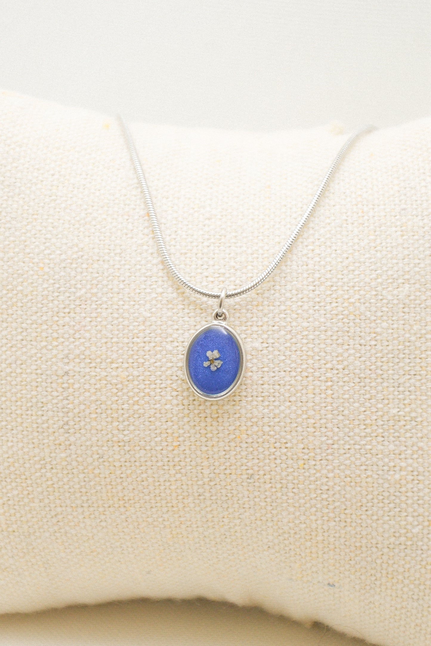Flower necklace