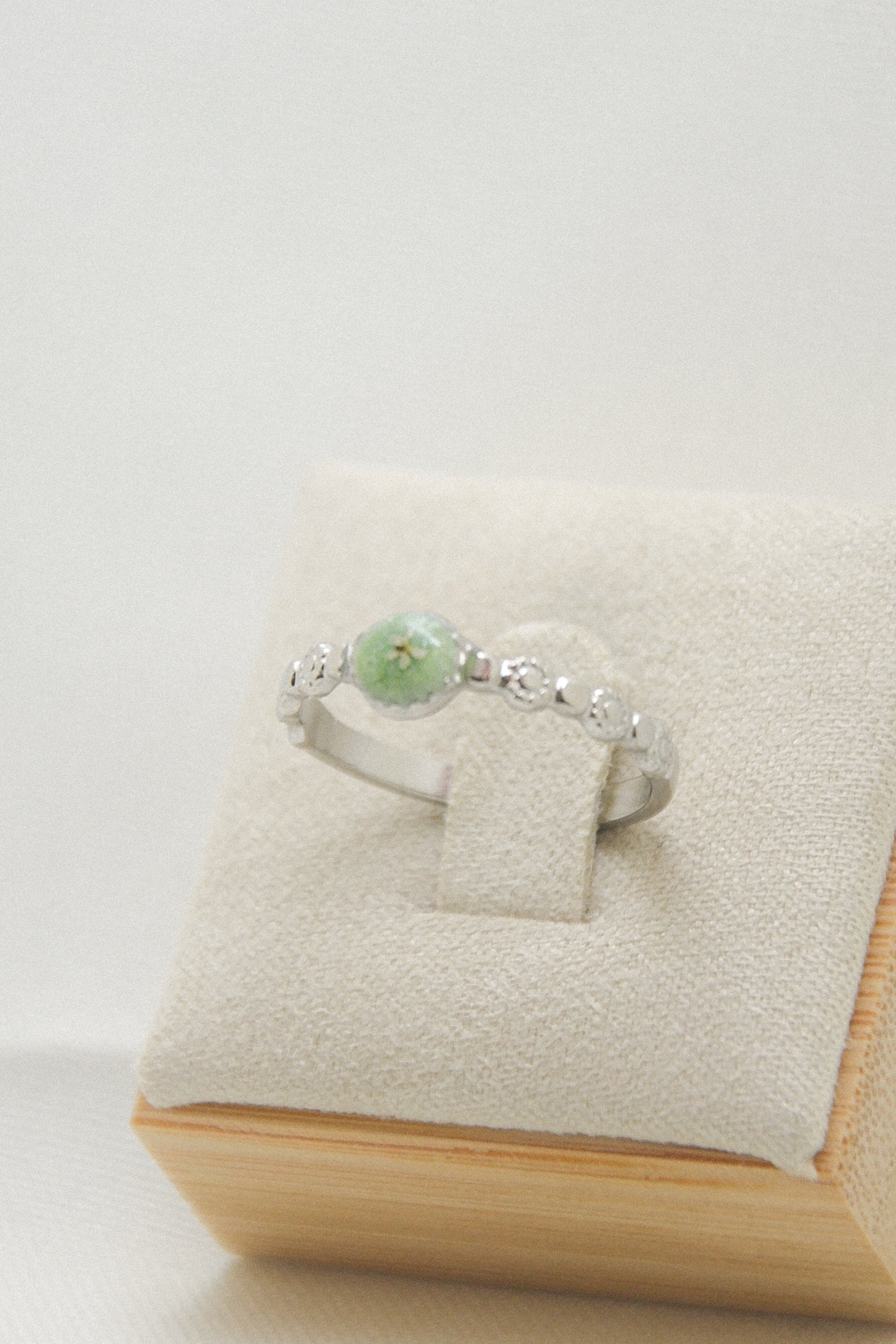 Flower ring