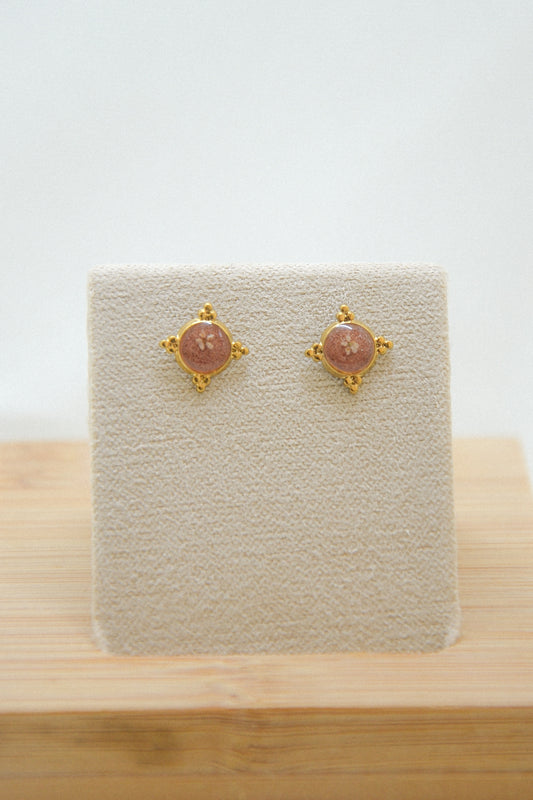 Queen Anne’s Lace Studs
