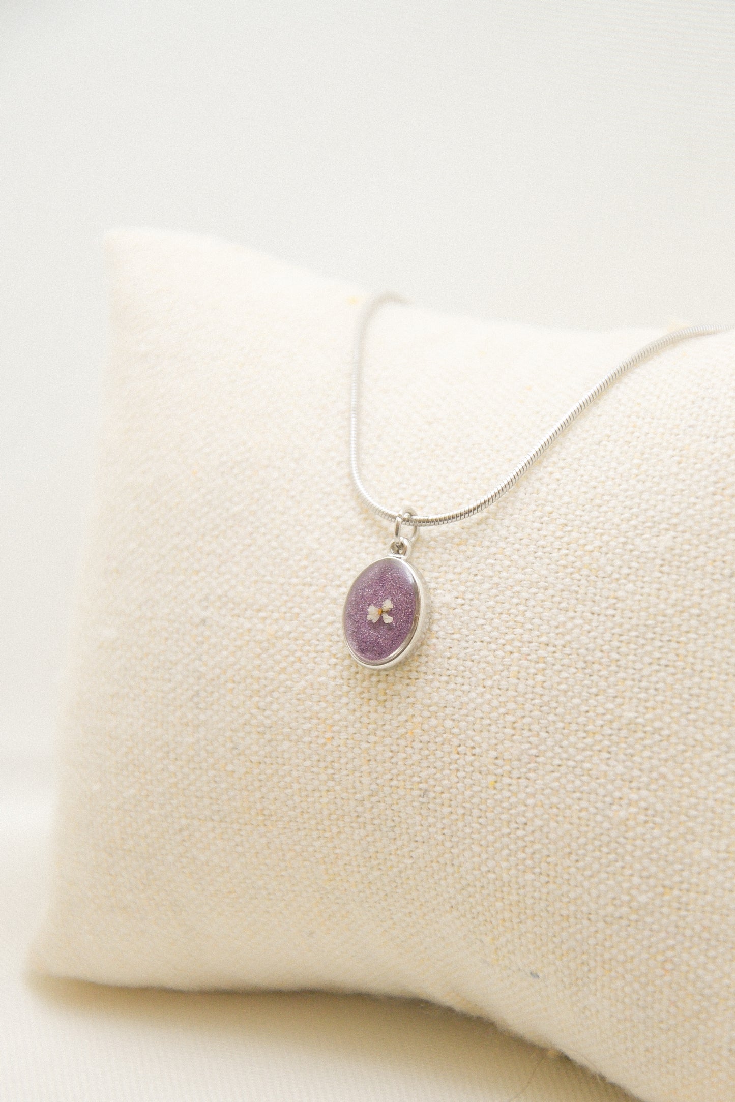 Flower necklace