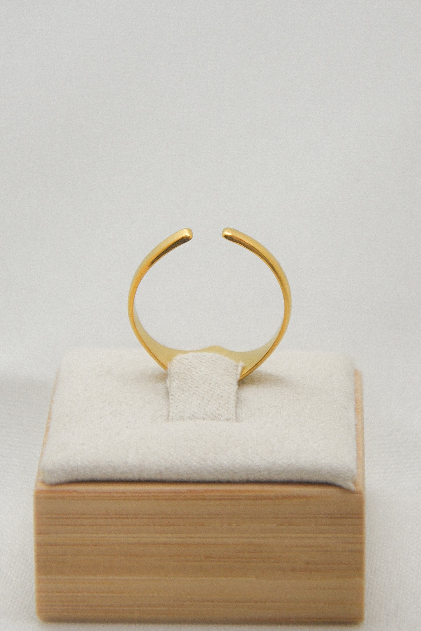 Flower ring