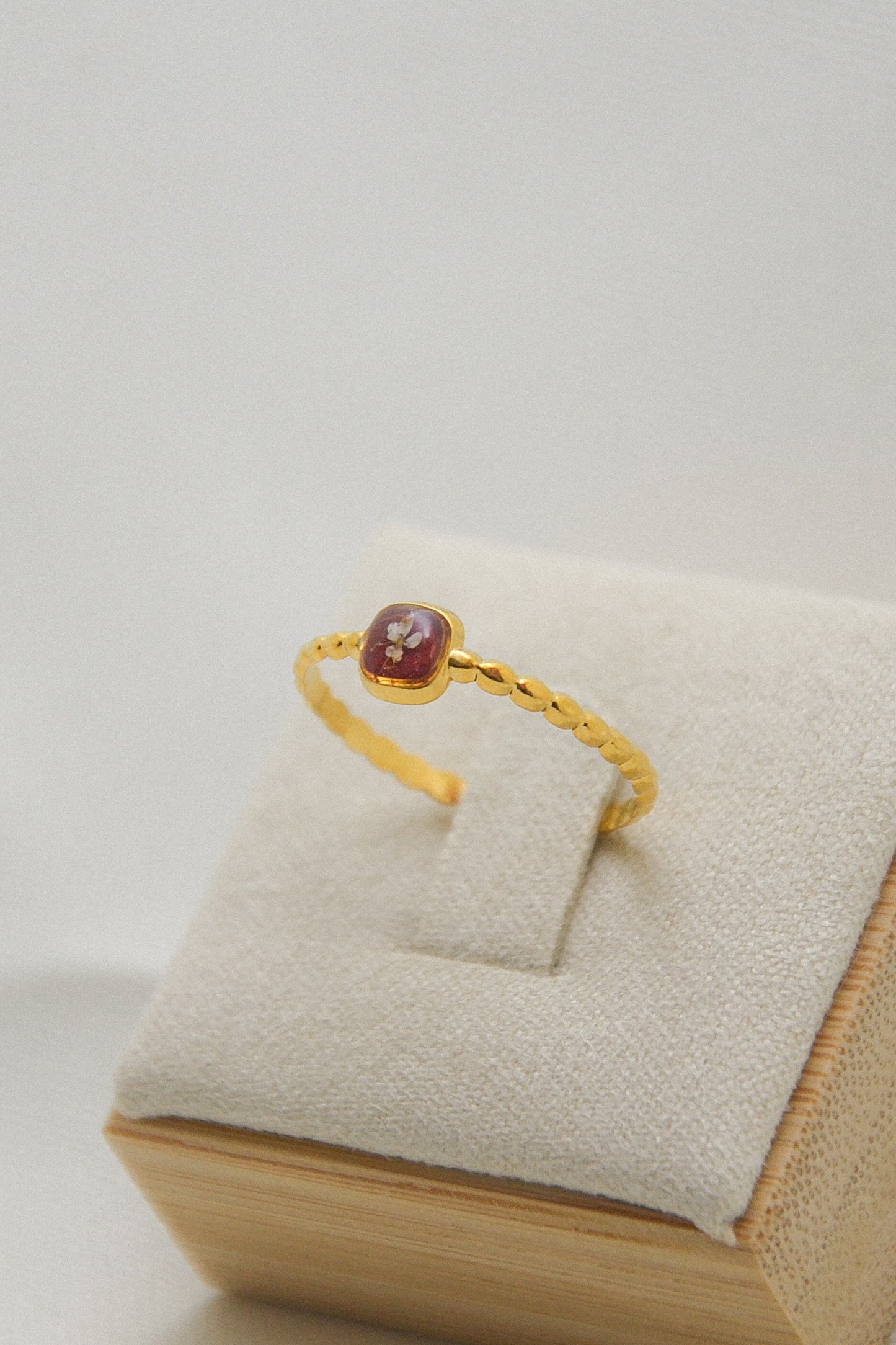 Flower ring
