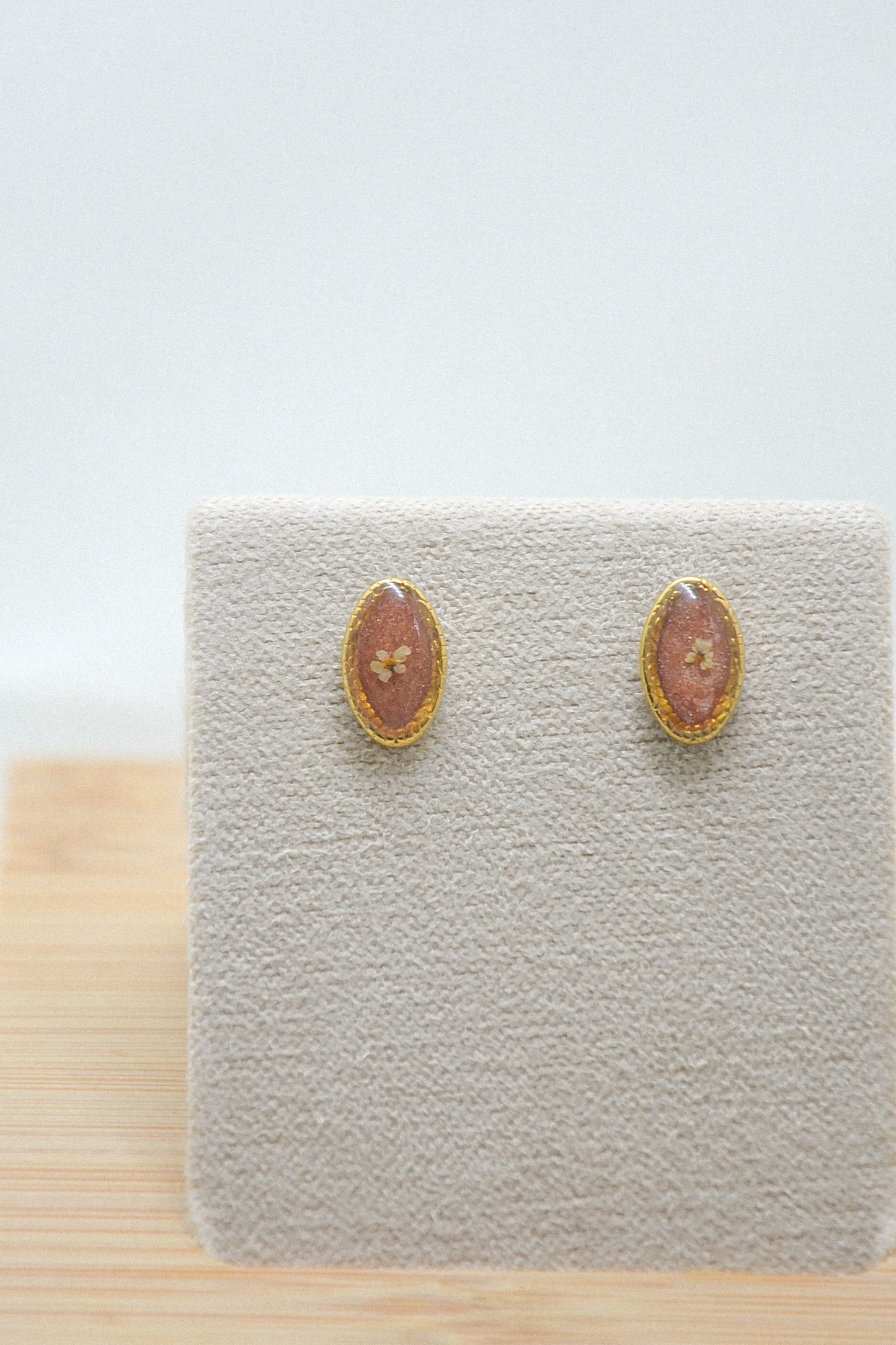 Queen Anne’s Lace Studs