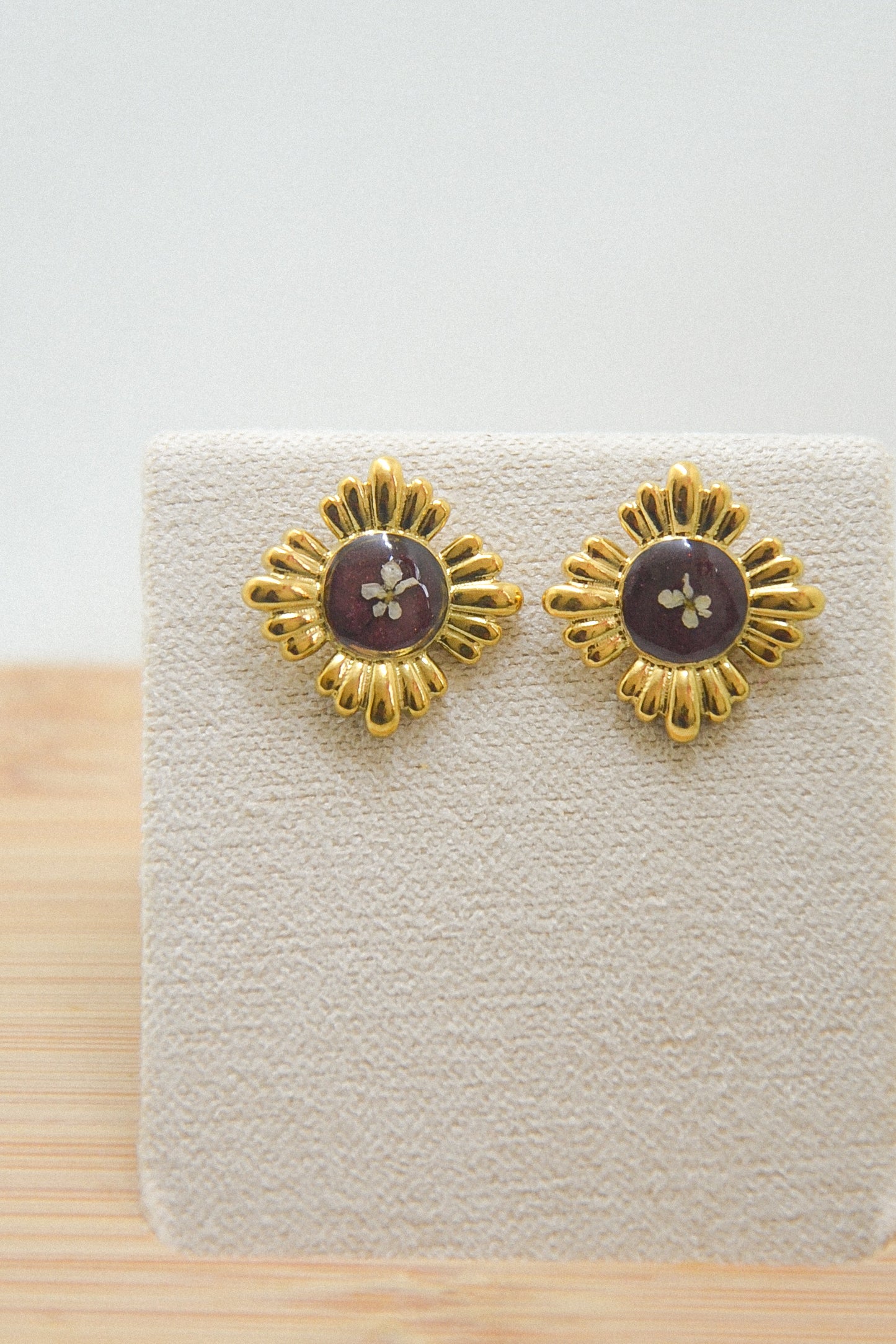 Queen Anne’s Lace Studs