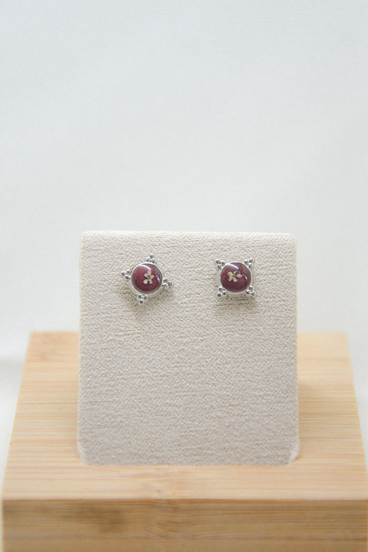 Queen Anne’s Lace Studs