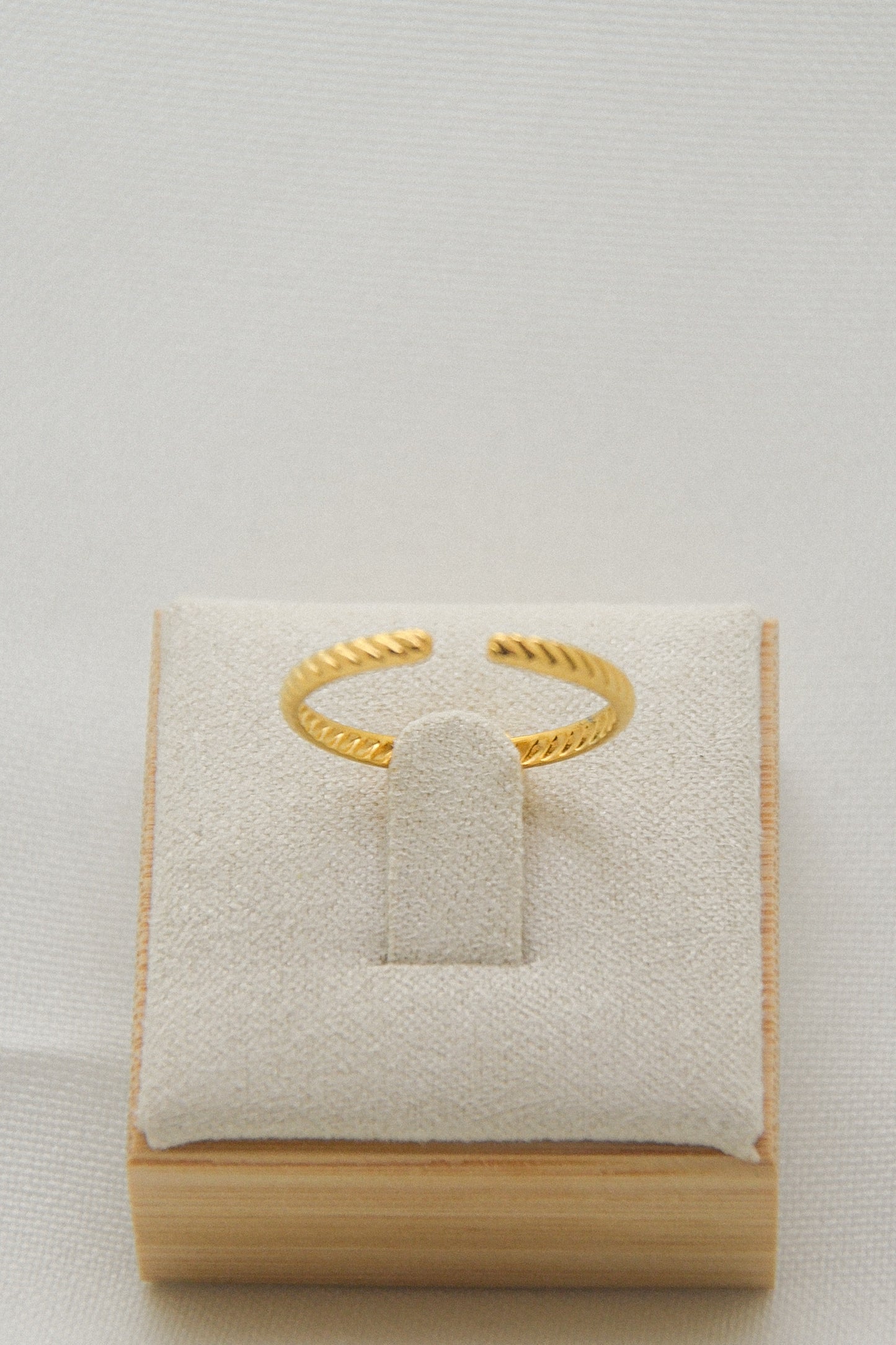 Flower ring