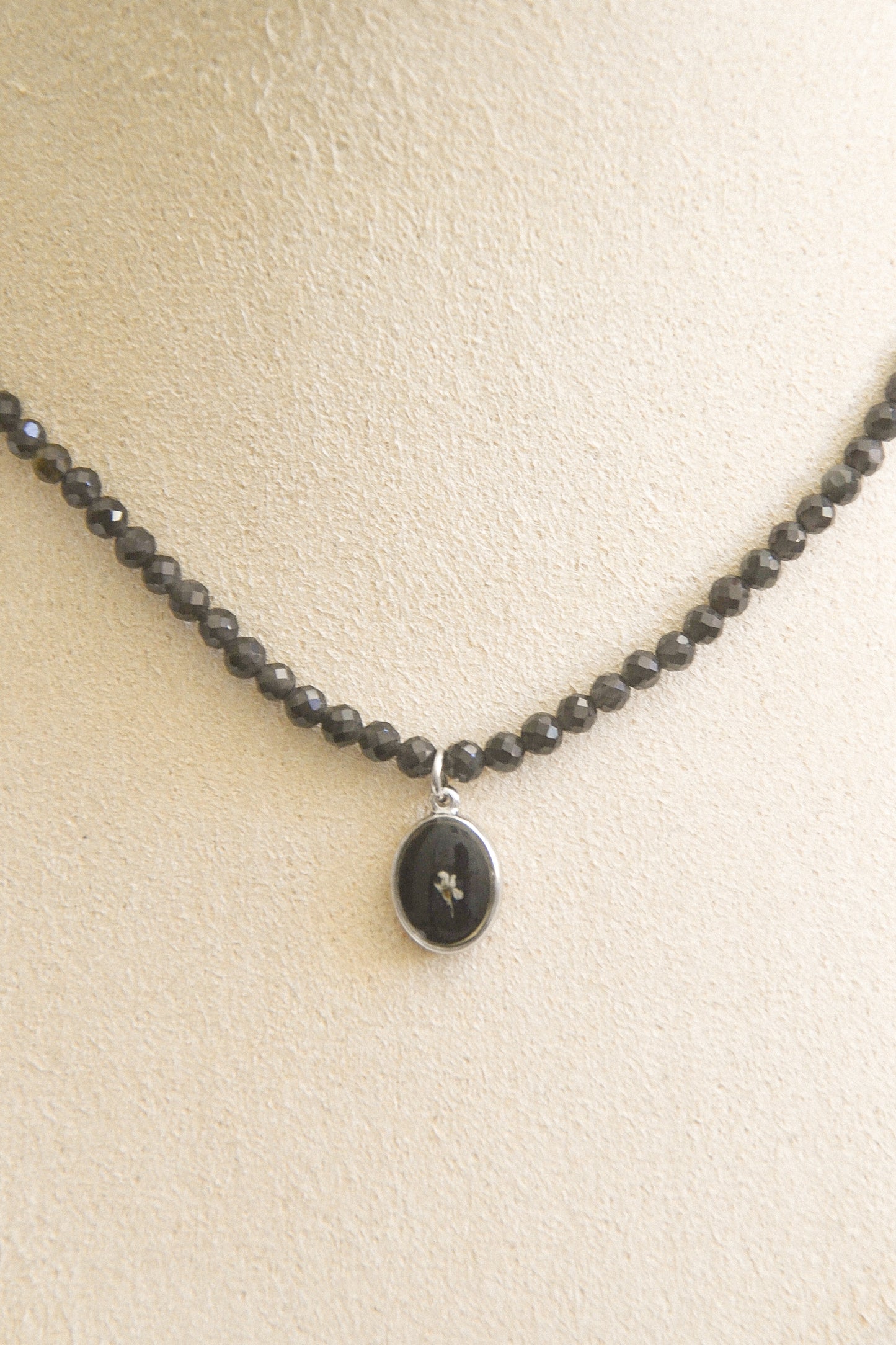 Onix necklace