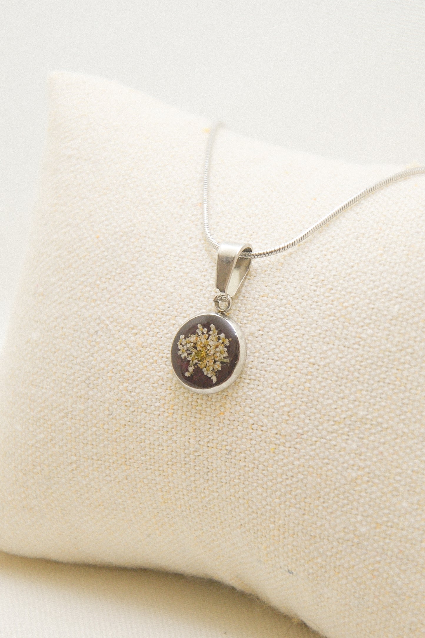 Flower necklace