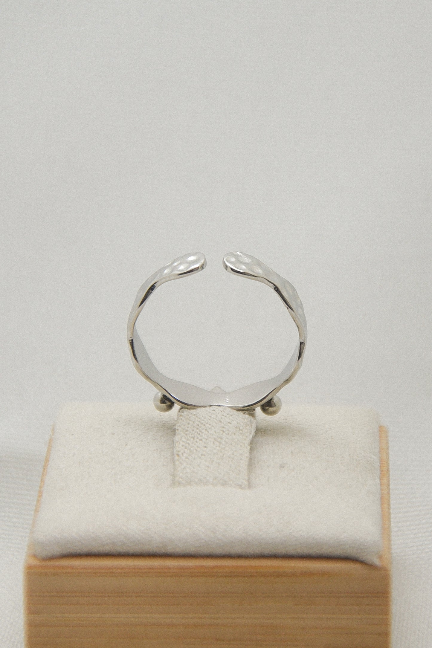 Flower ring