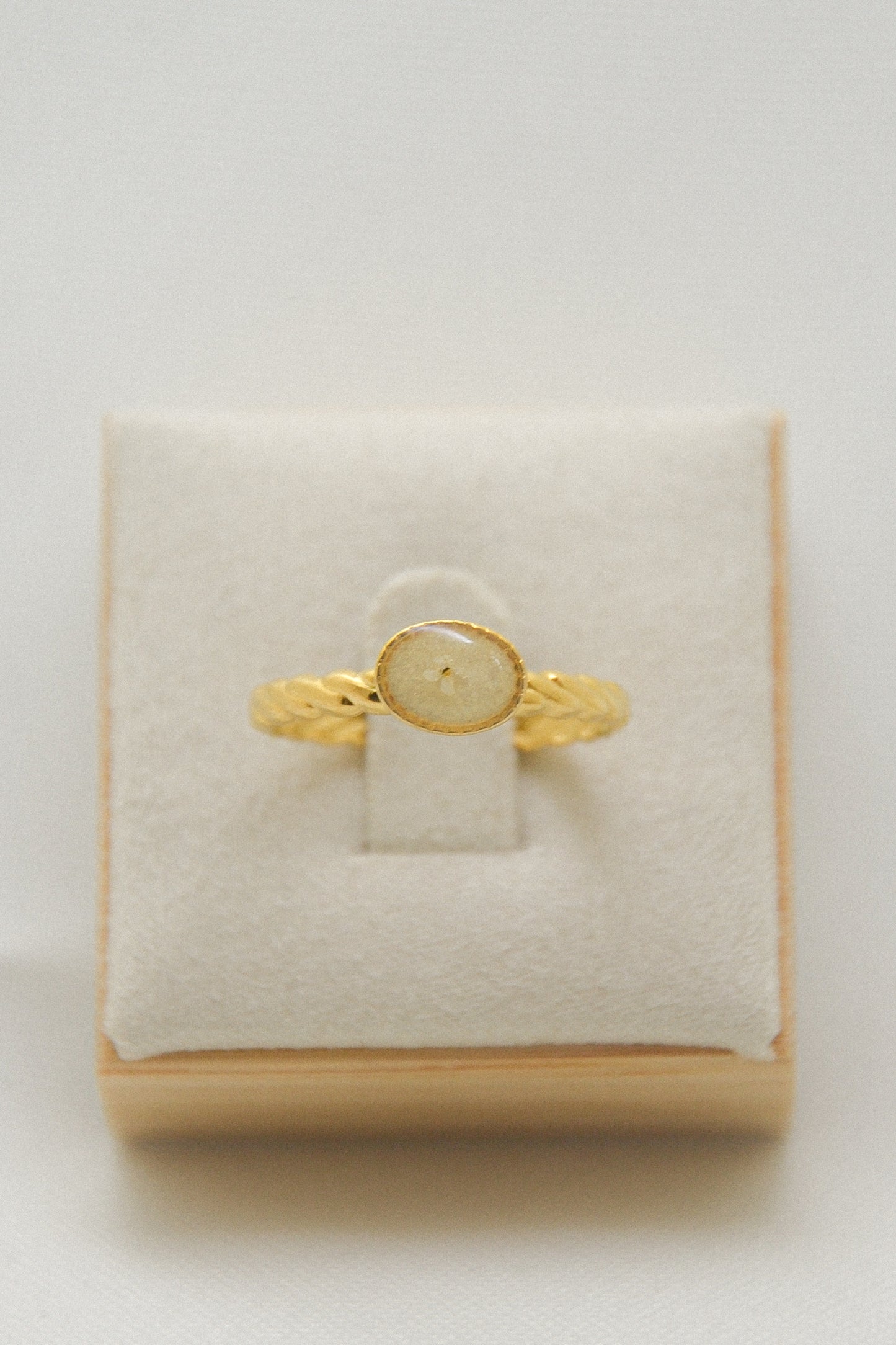 Flower ring