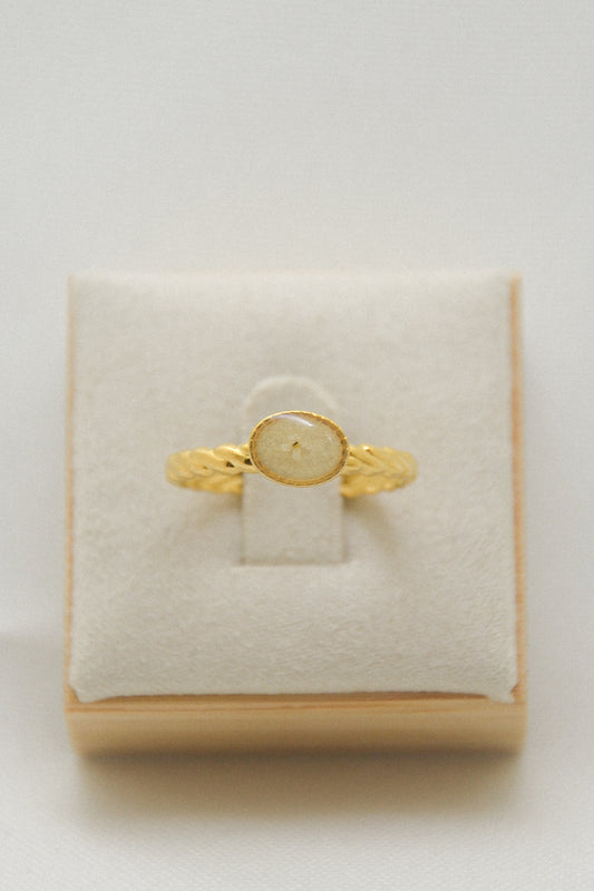 Flower ring