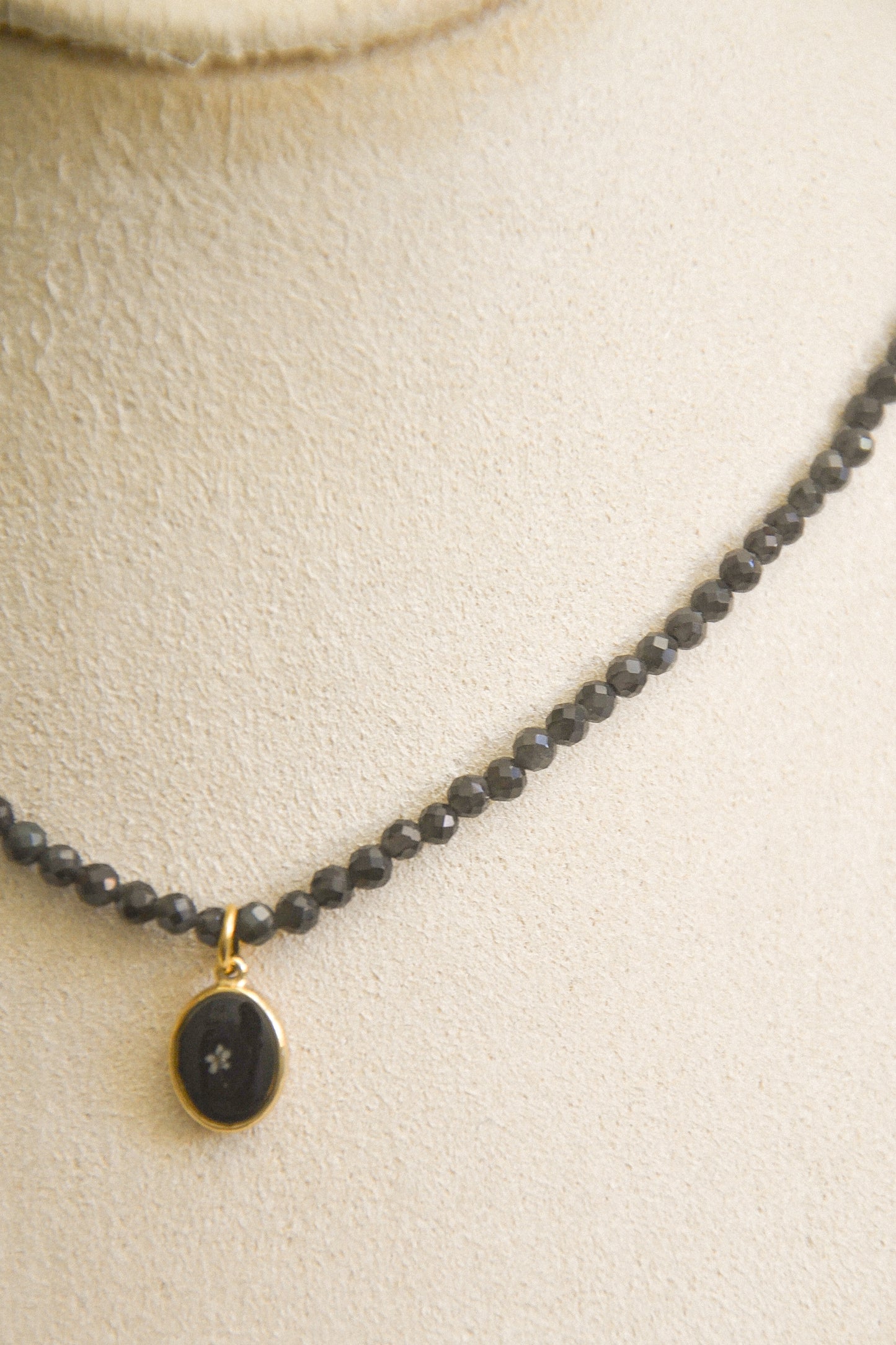 Onix necklace