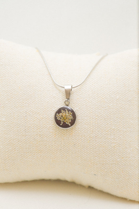 Flower necklace