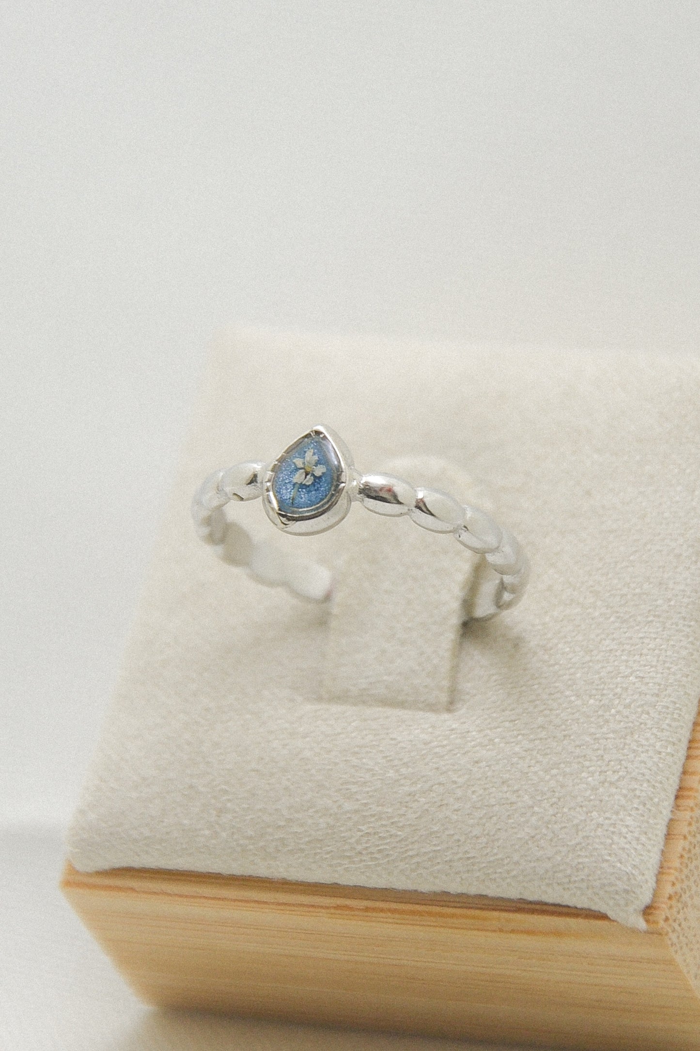 Flower ring