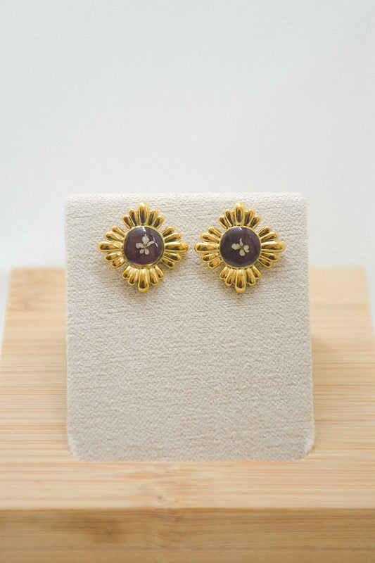 Queen Anne’s Lace Studs