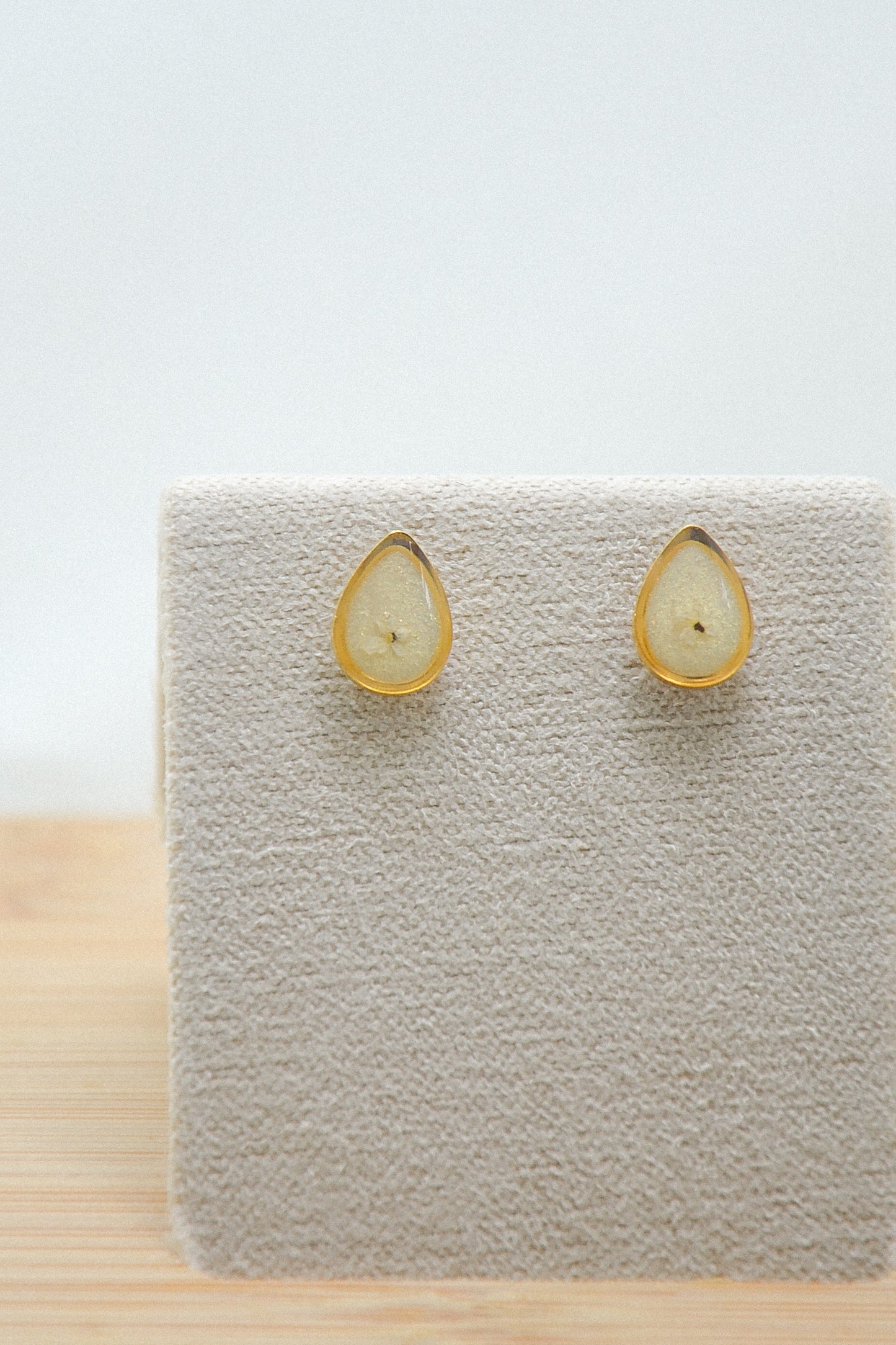 Queen Anne’s Lace Studs