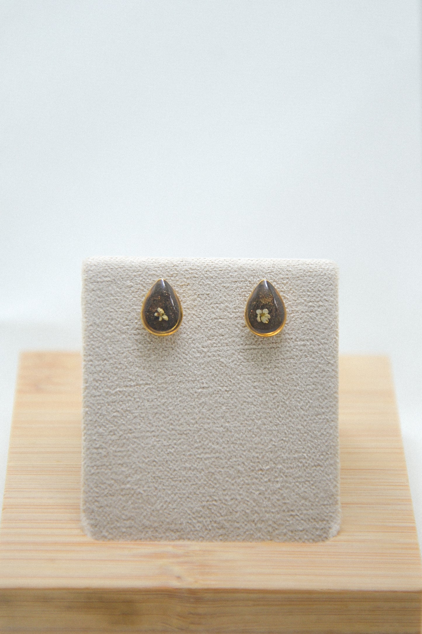 Queen Anne’s Lace Studs
