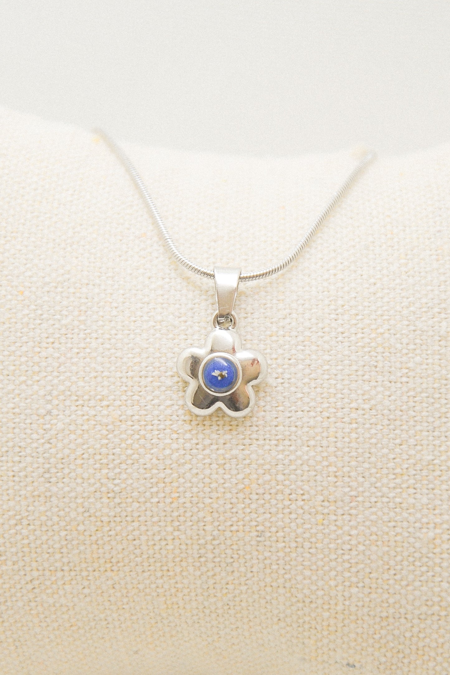 Flower necklace