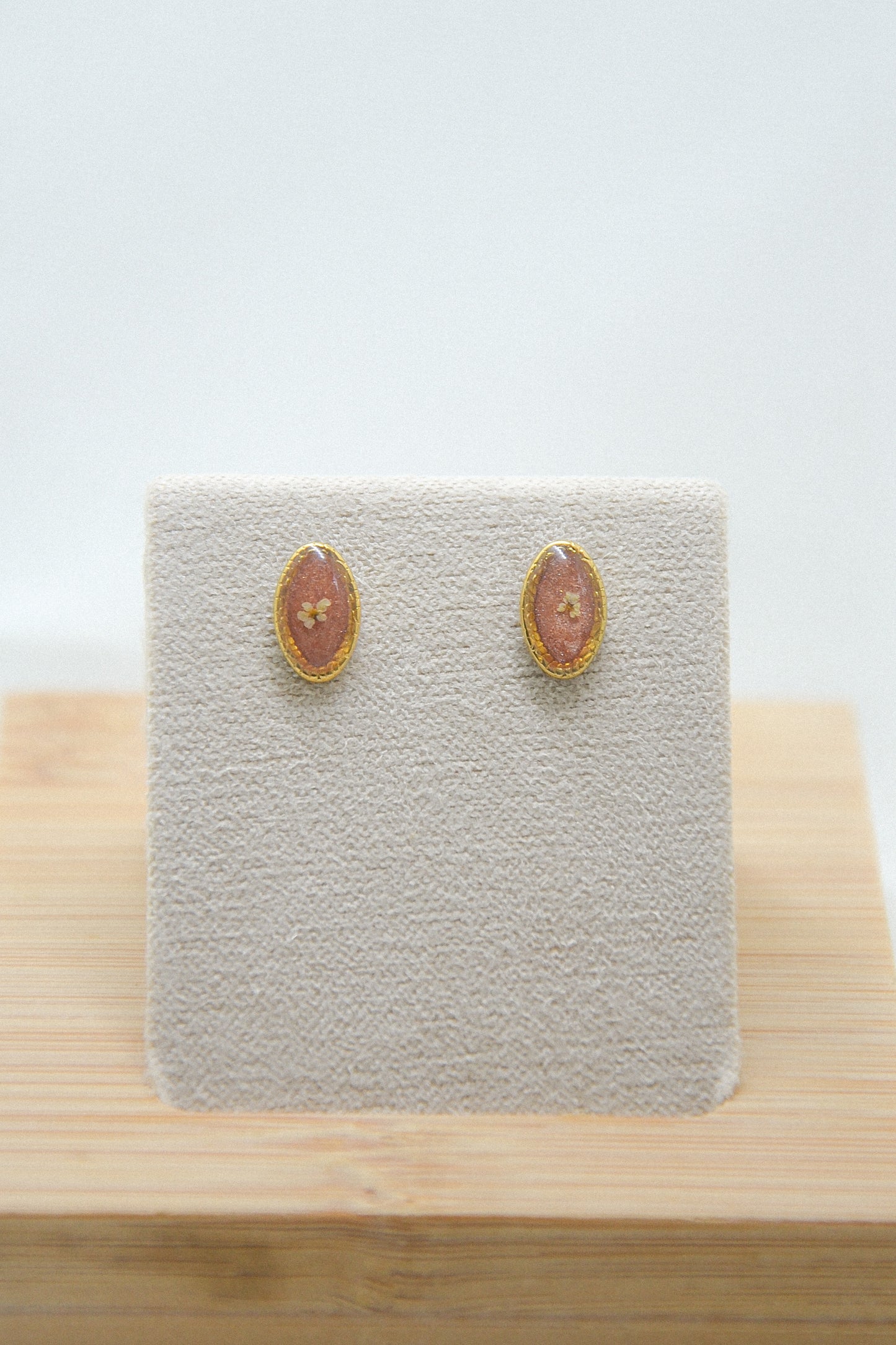 Queen Anne’s Lace Studs