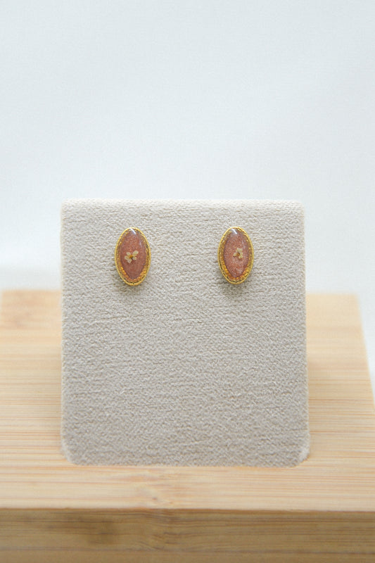 Queen Anne’s Lace Studs