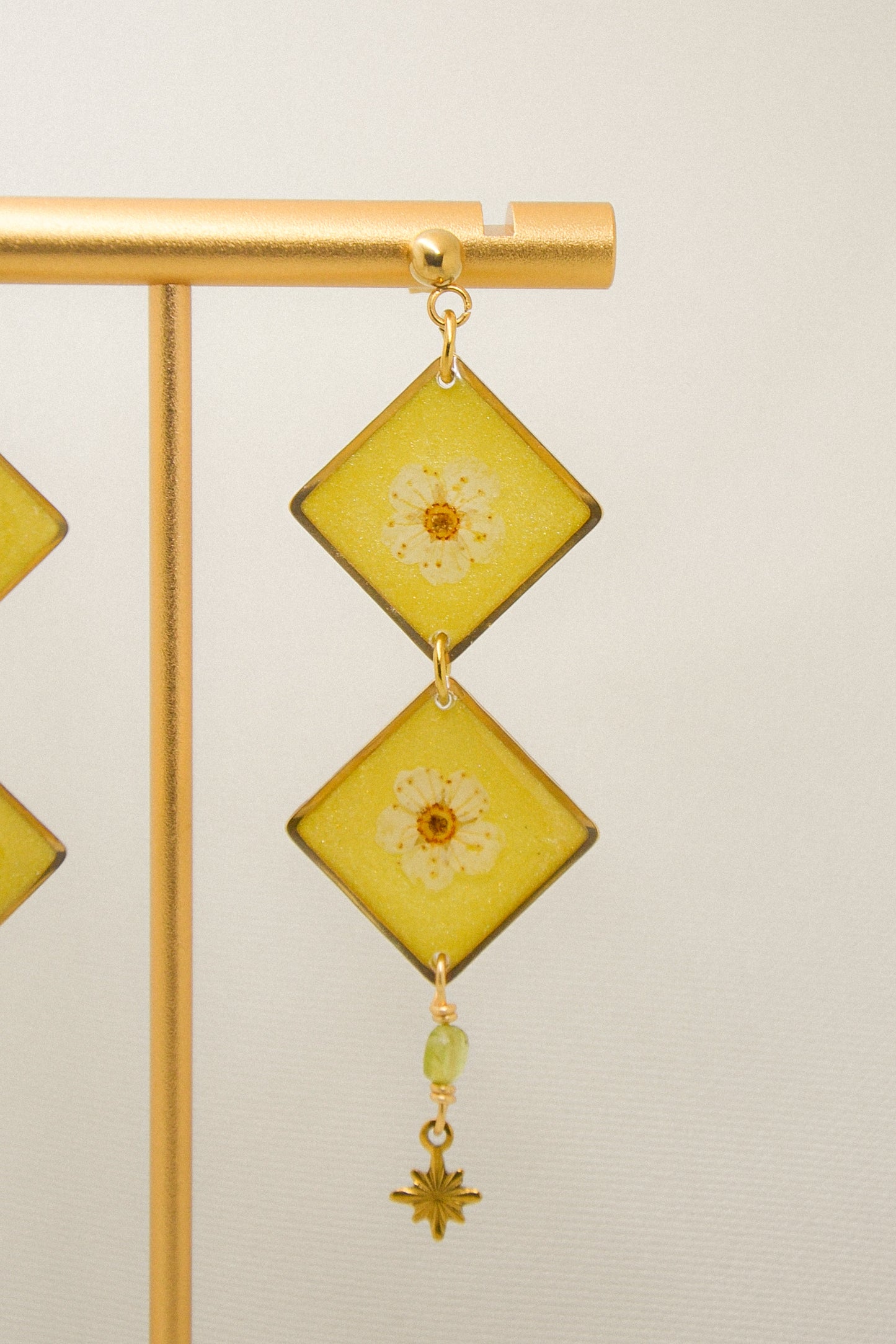 Myosotis & Prehnite earrings