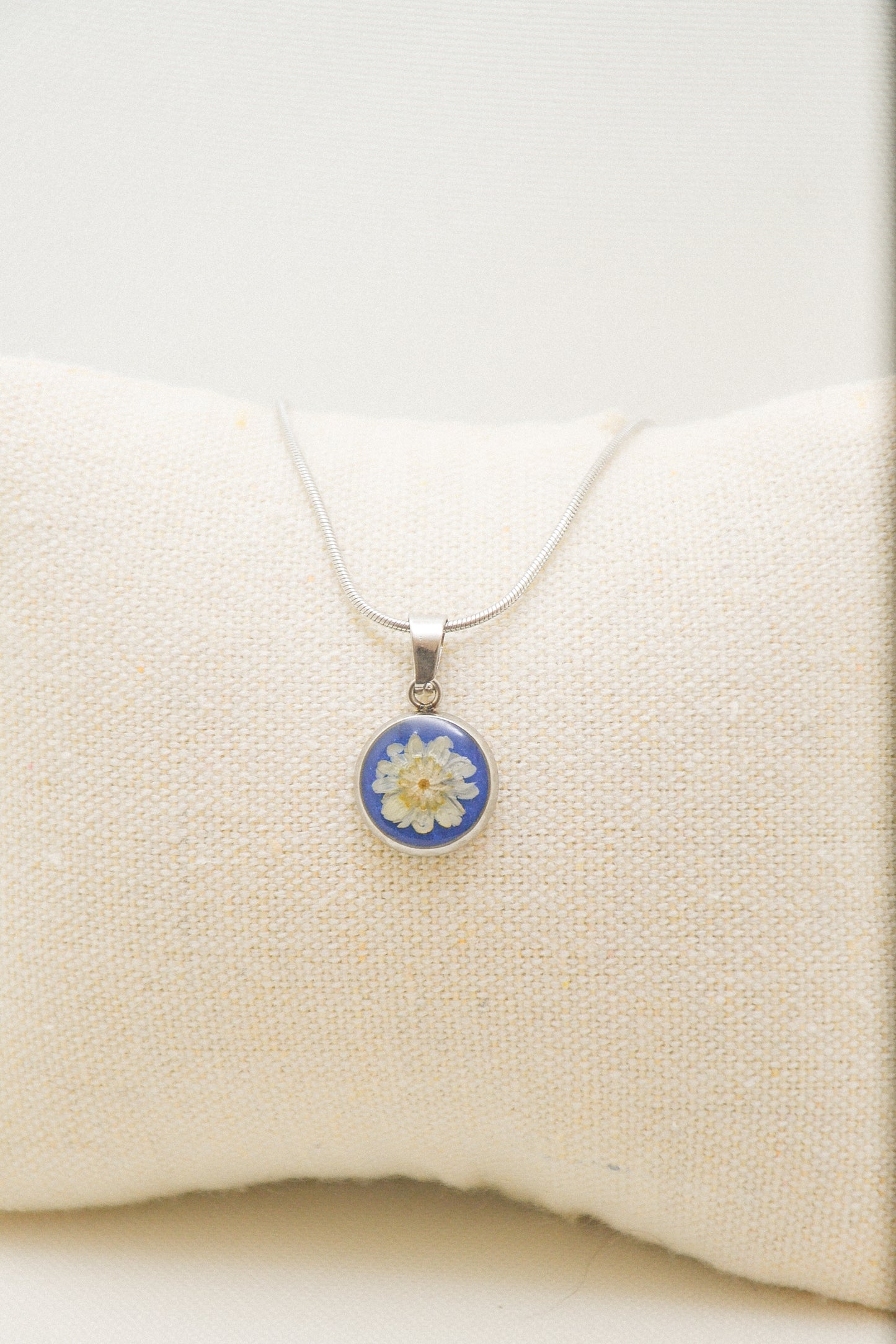 Flower necklace
