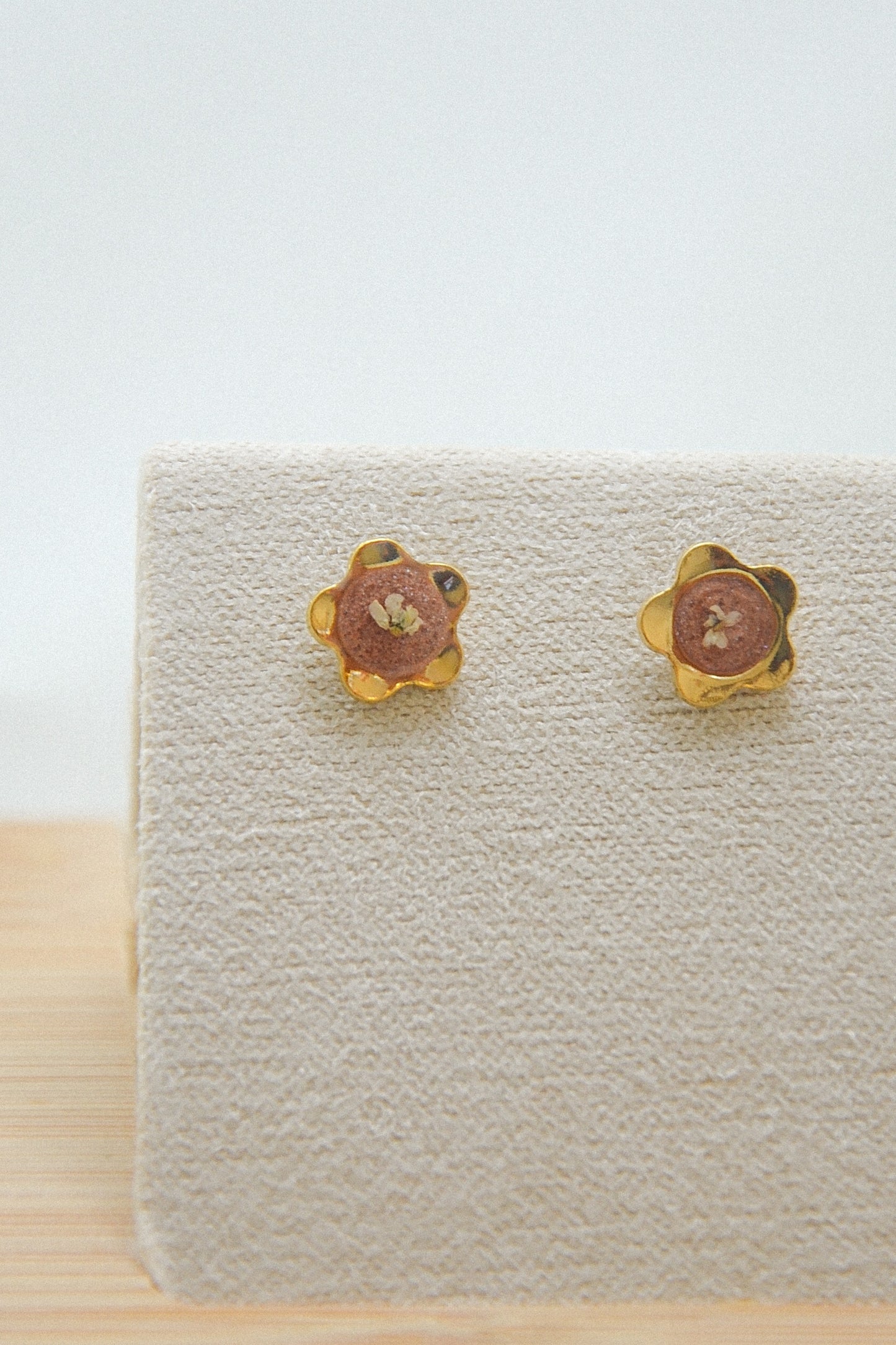 Queen Anne’s Lace Studs