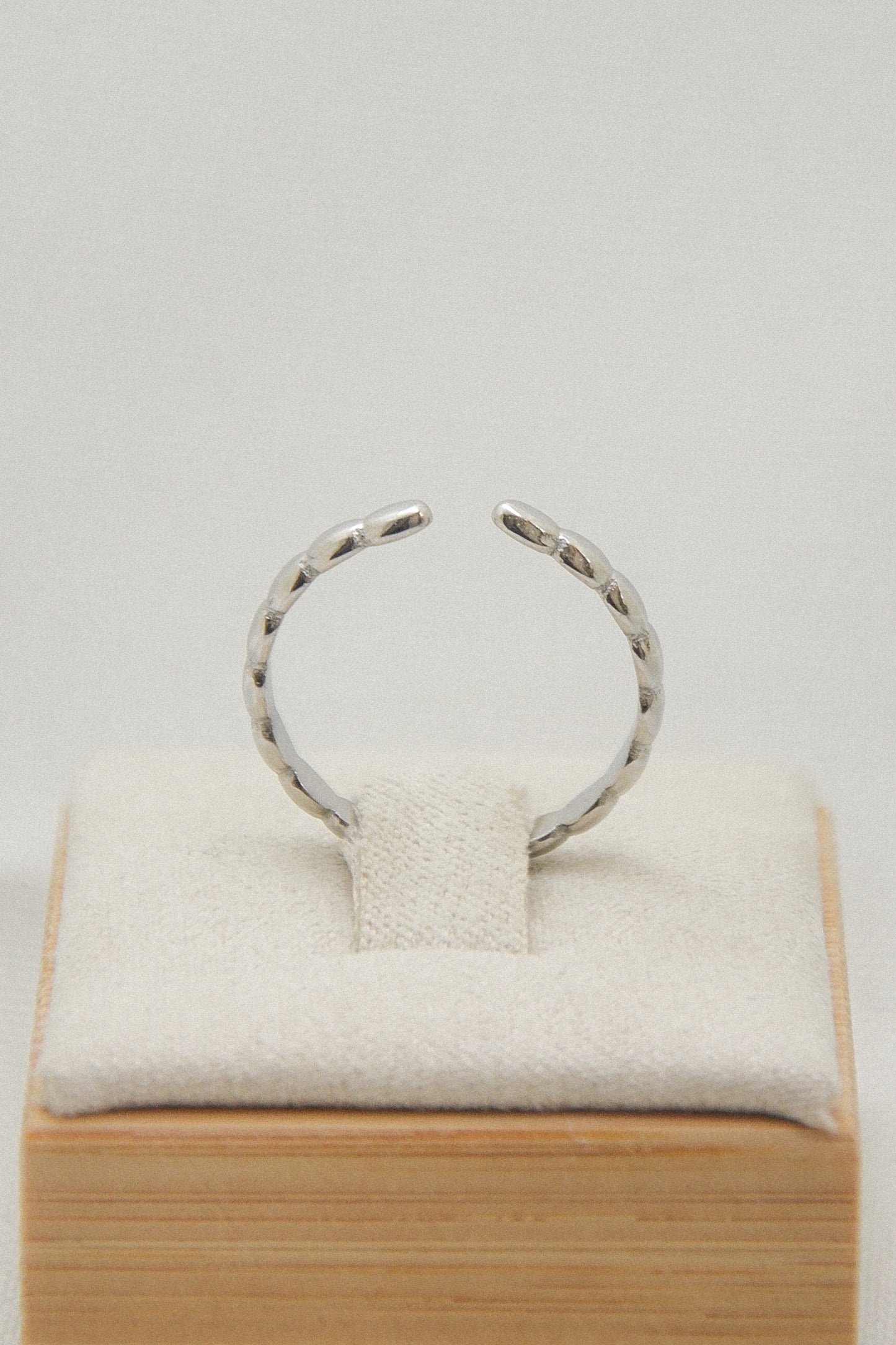 Flower ring