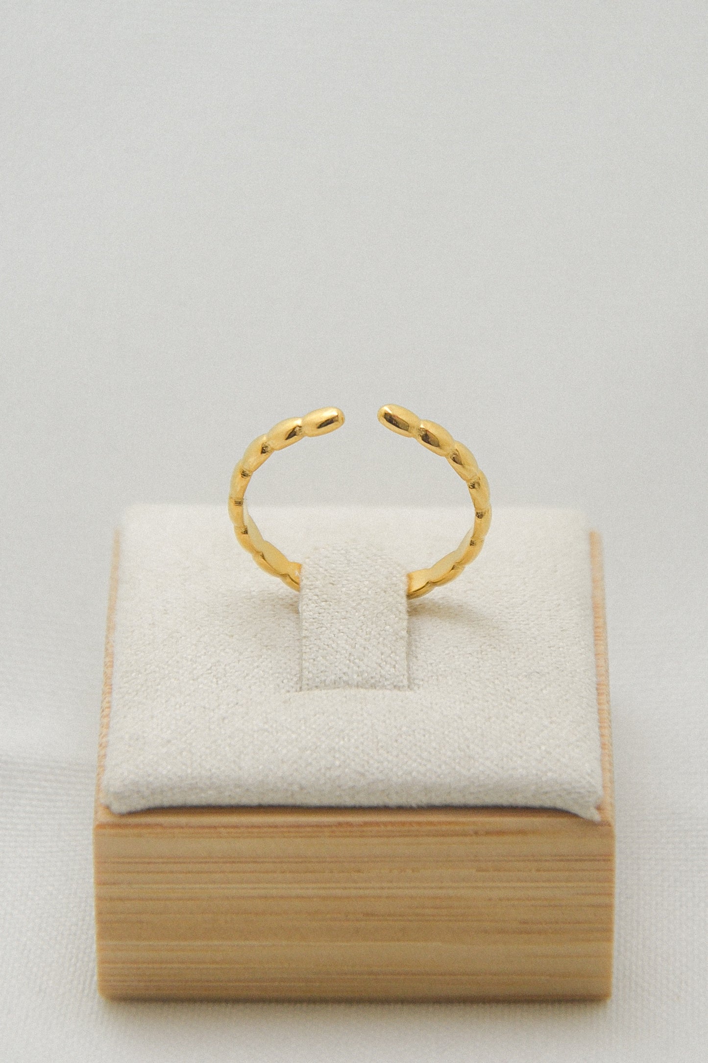 Flower ring