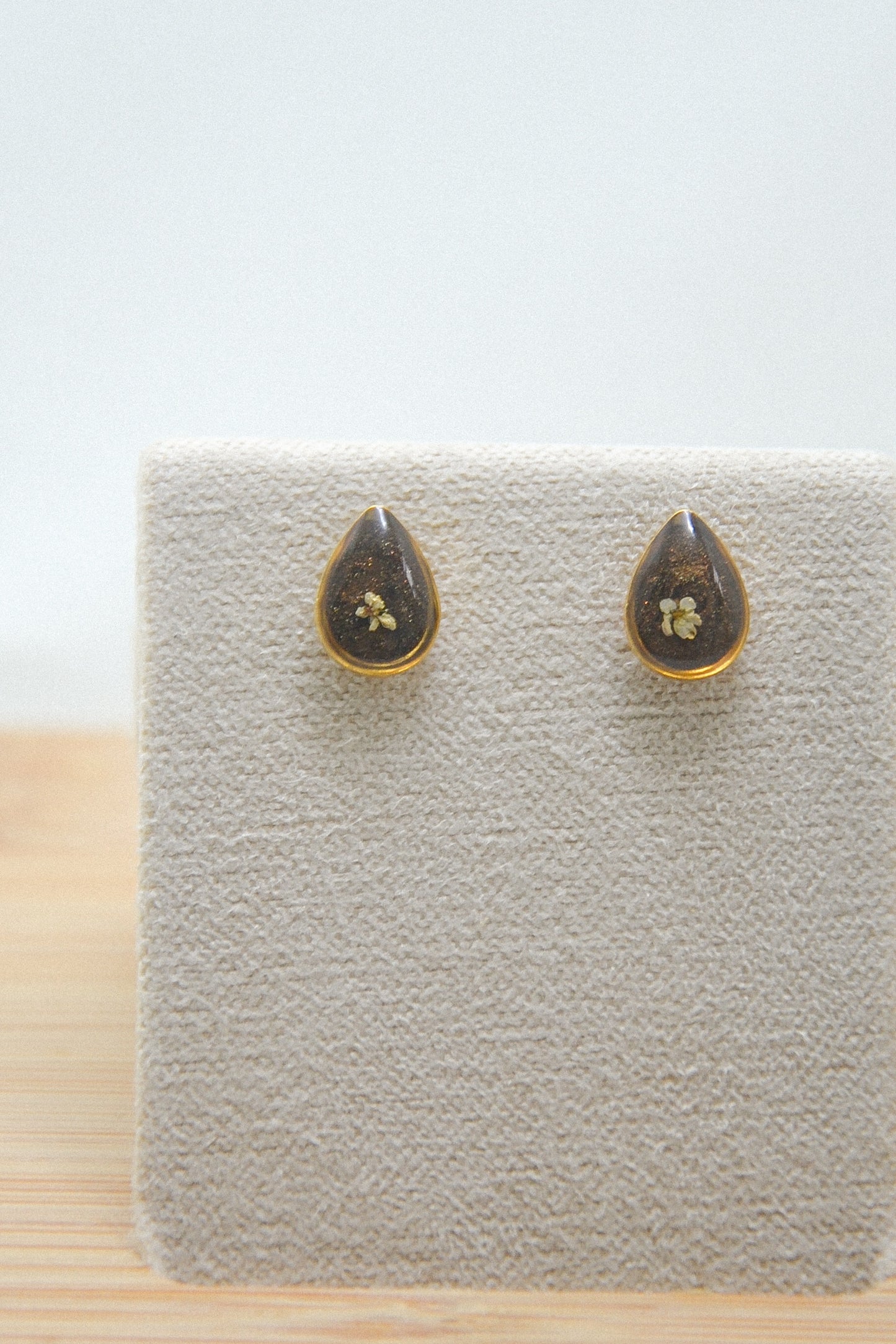 Queen Anne’s Lace Studs