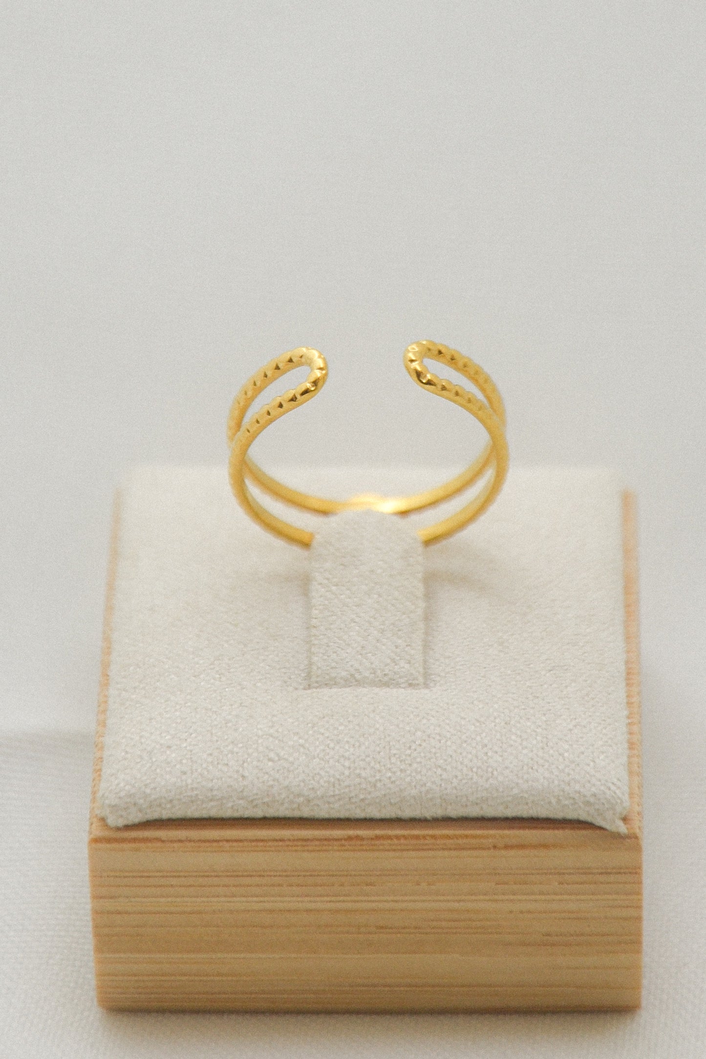 Flower ring