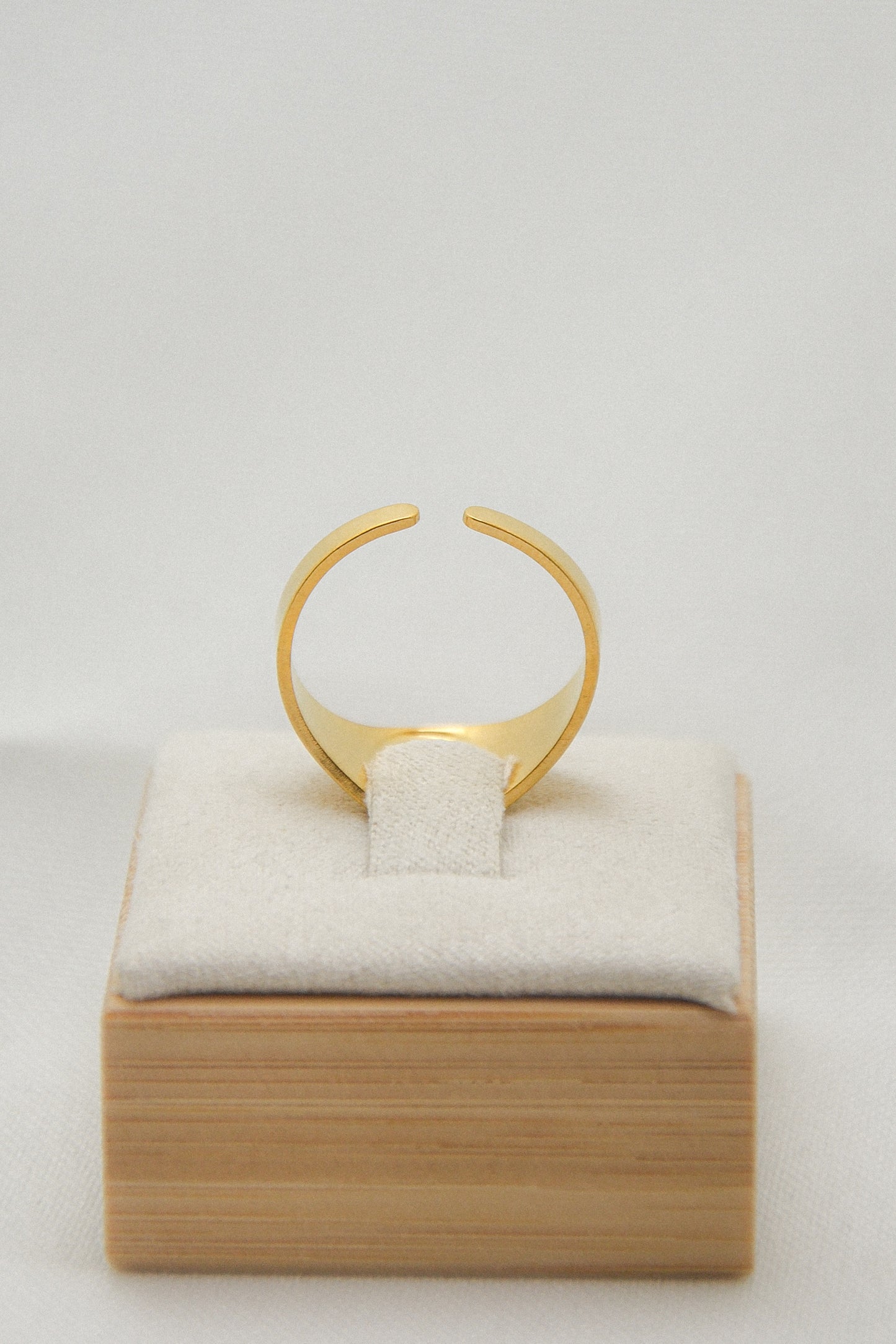 Flower ring