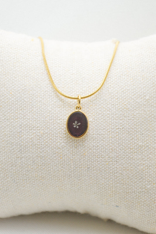 Flower necklace