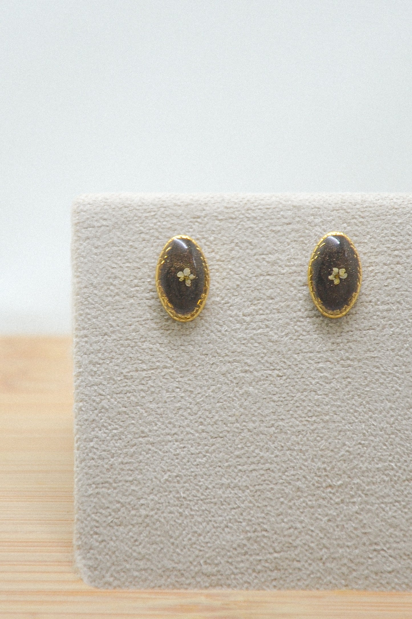 Queen Anne’s Lace Studs