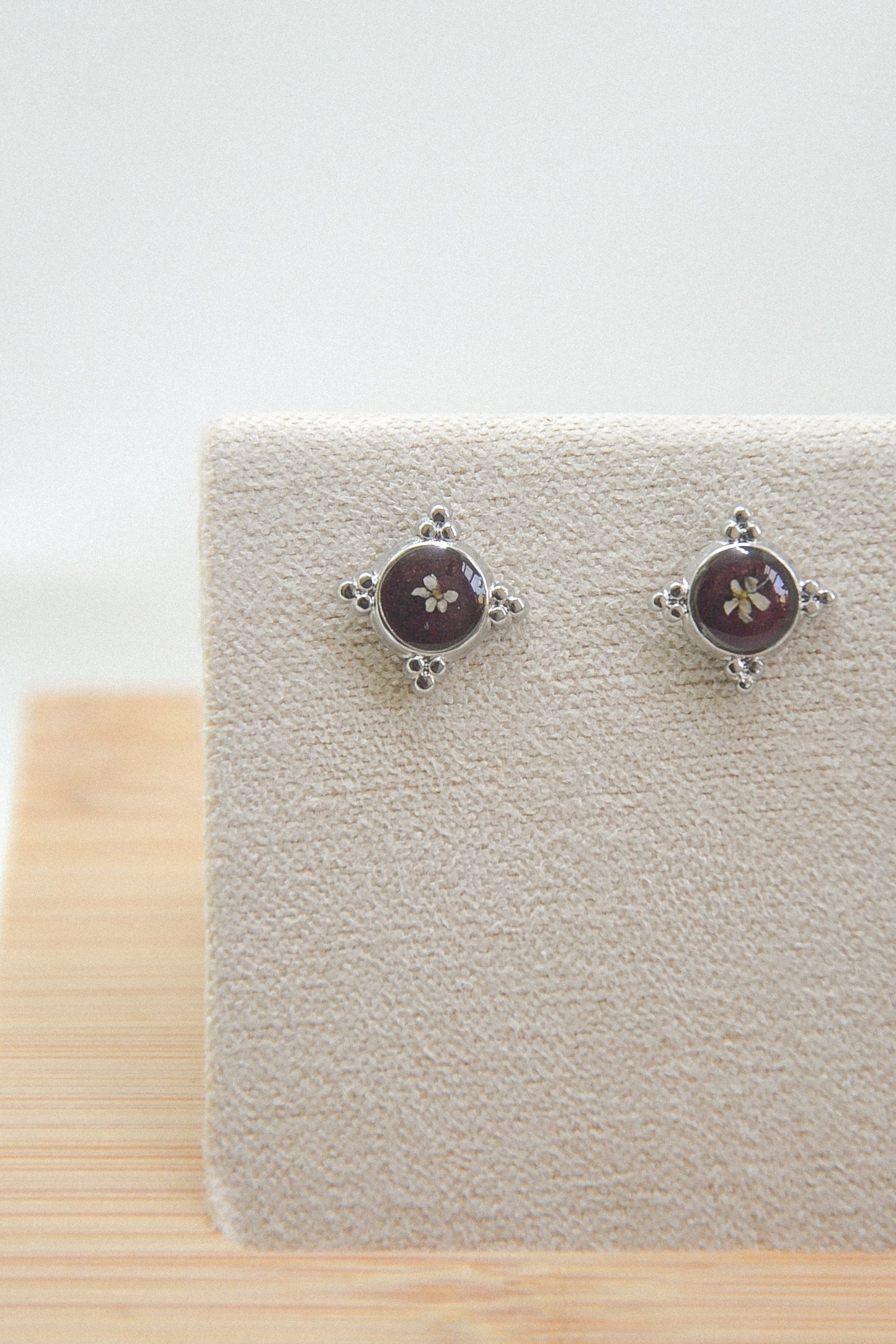 Queen Anne’s Lace Studs