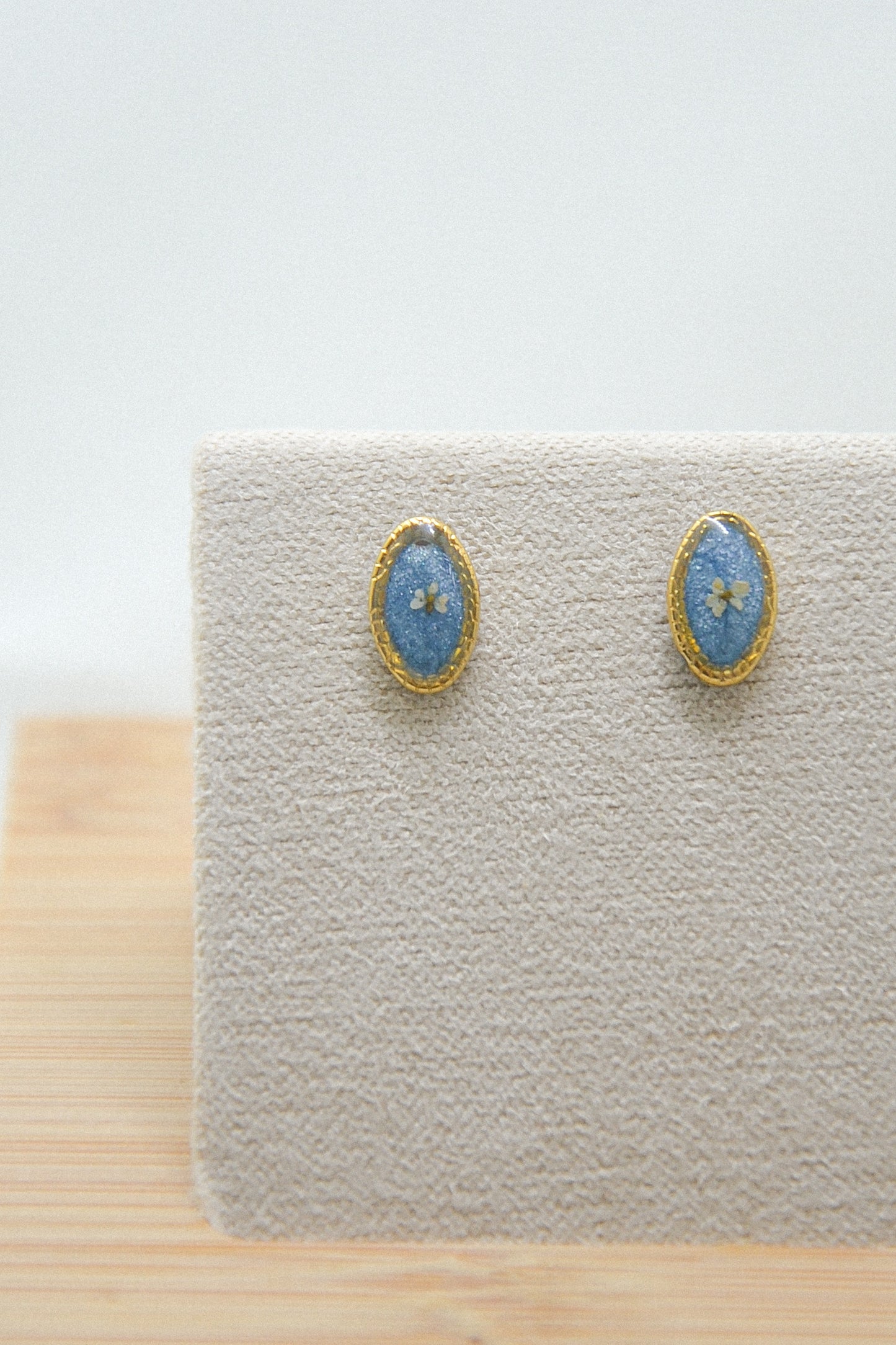 Queen Anne’s Lace Studs
