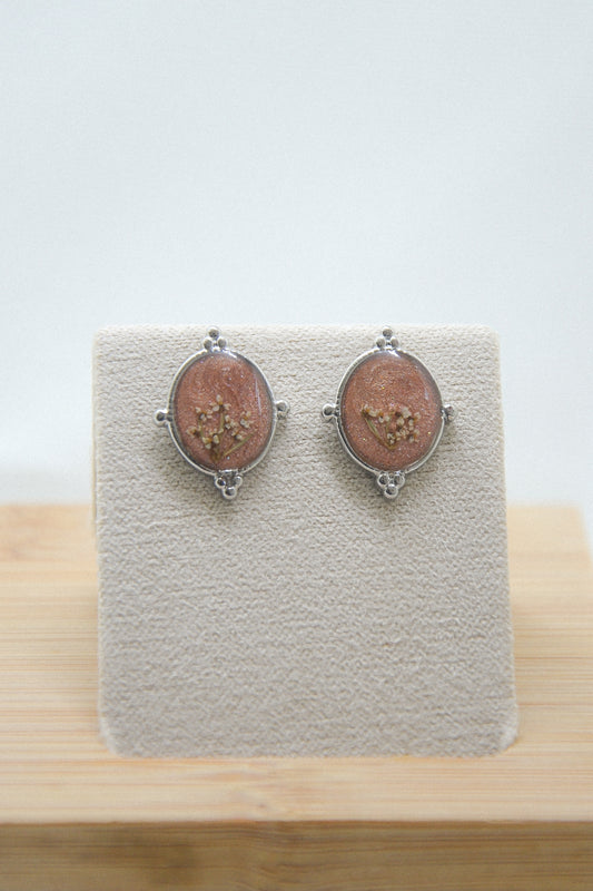 Queen Anne’s Lace Studs