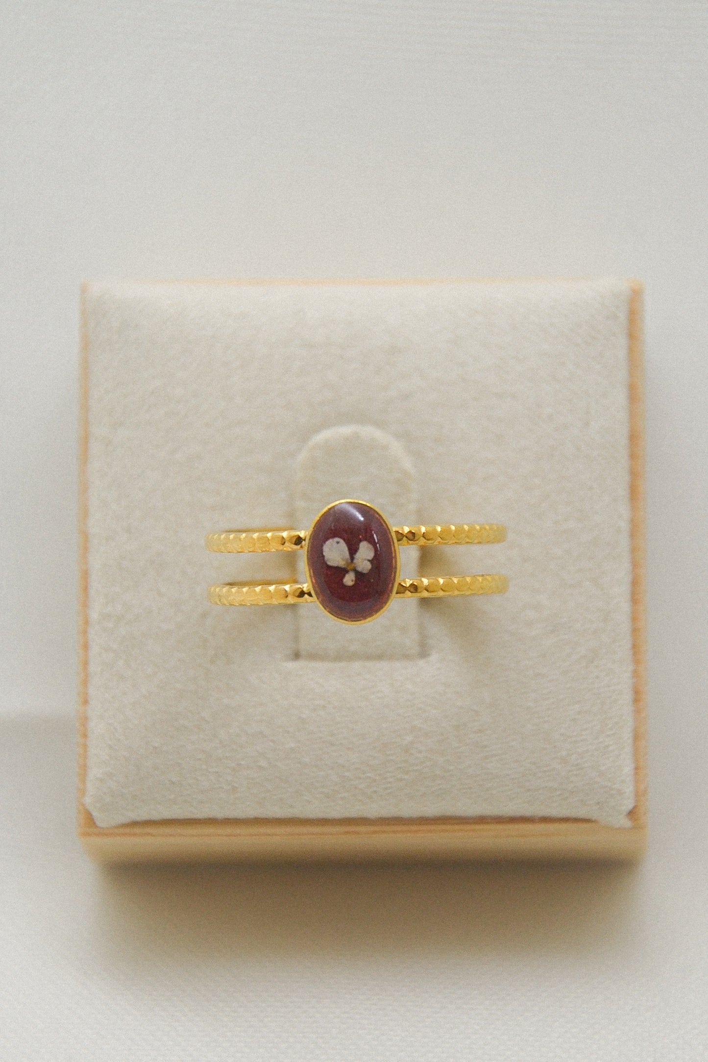 Flower ring